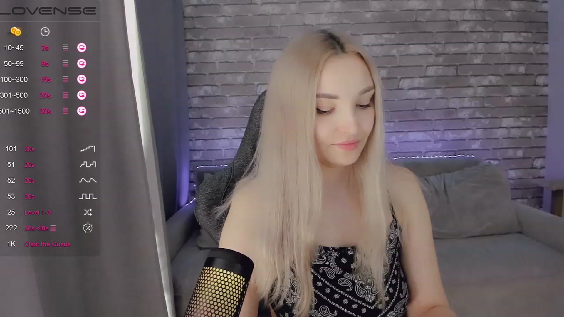 Gallery image thumbnail from LikaLighttt's myfreecams stream on, 05/23/2023, 03:28 image 4 of 20