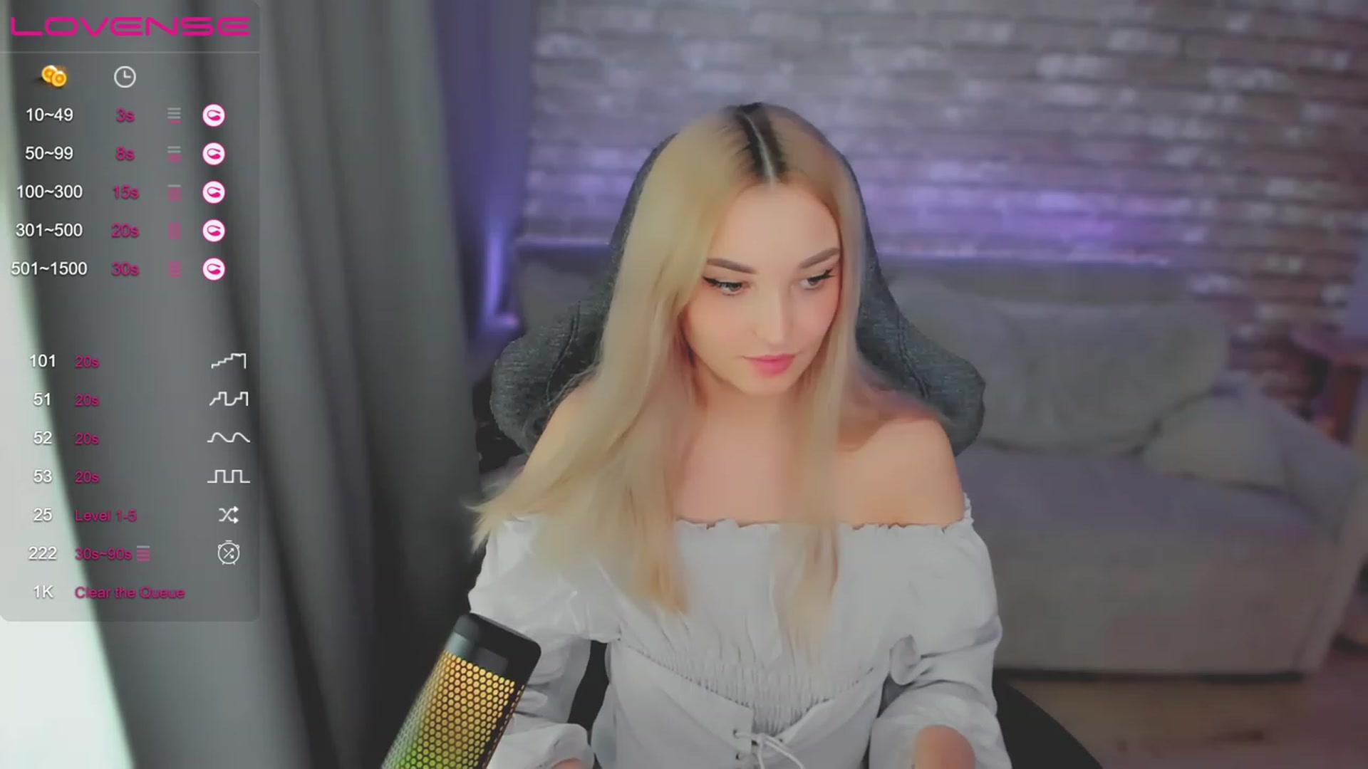 Gallery image thumbnail from LikaLighttt's myfreecams stream on, 05/31/2023, 11:02 image 2 of 20