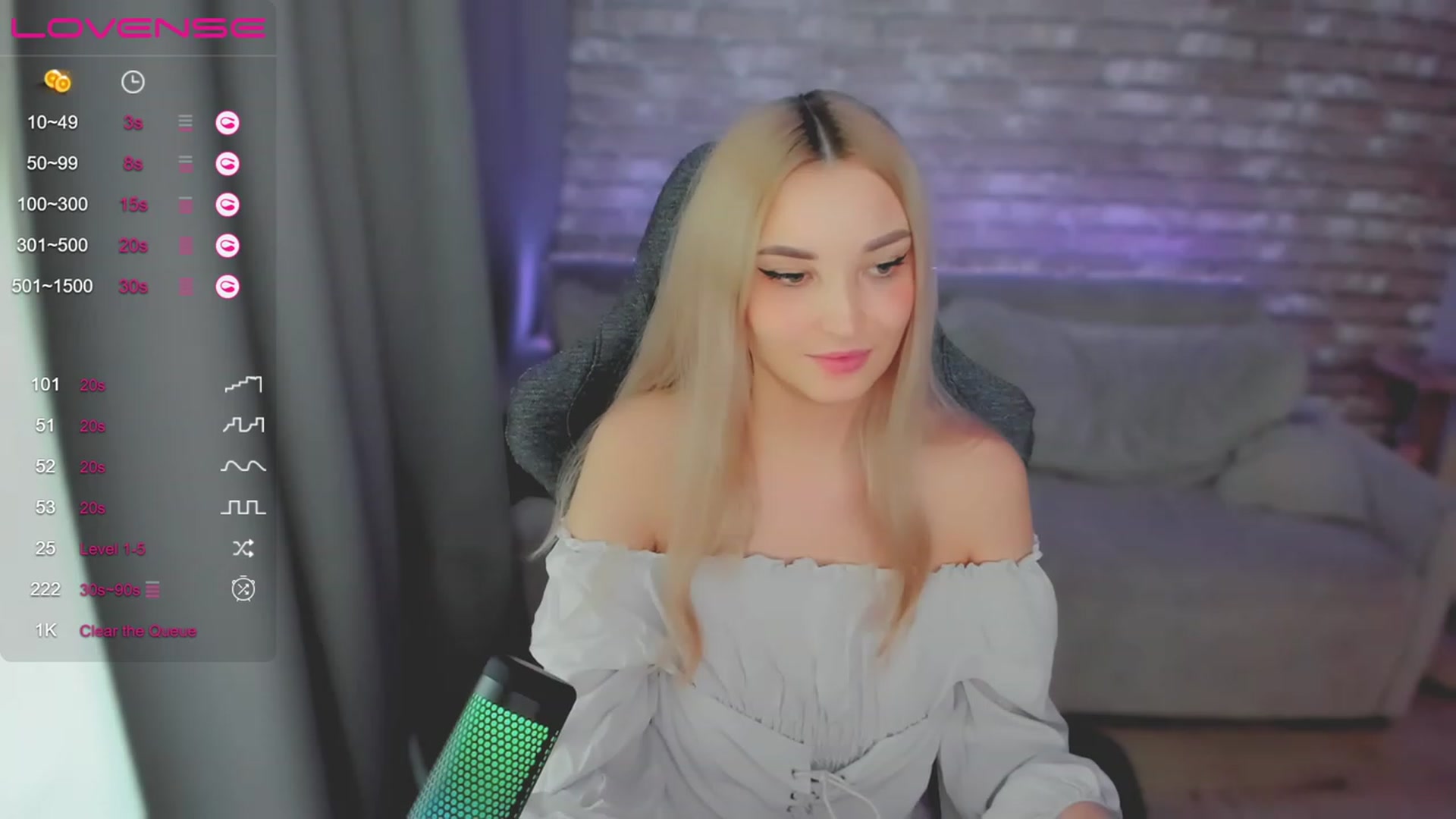 Gallery image thumbnail from LikaLighttt's myfreecams stream on, 05/31/2023, 11:02 image 7 of 20