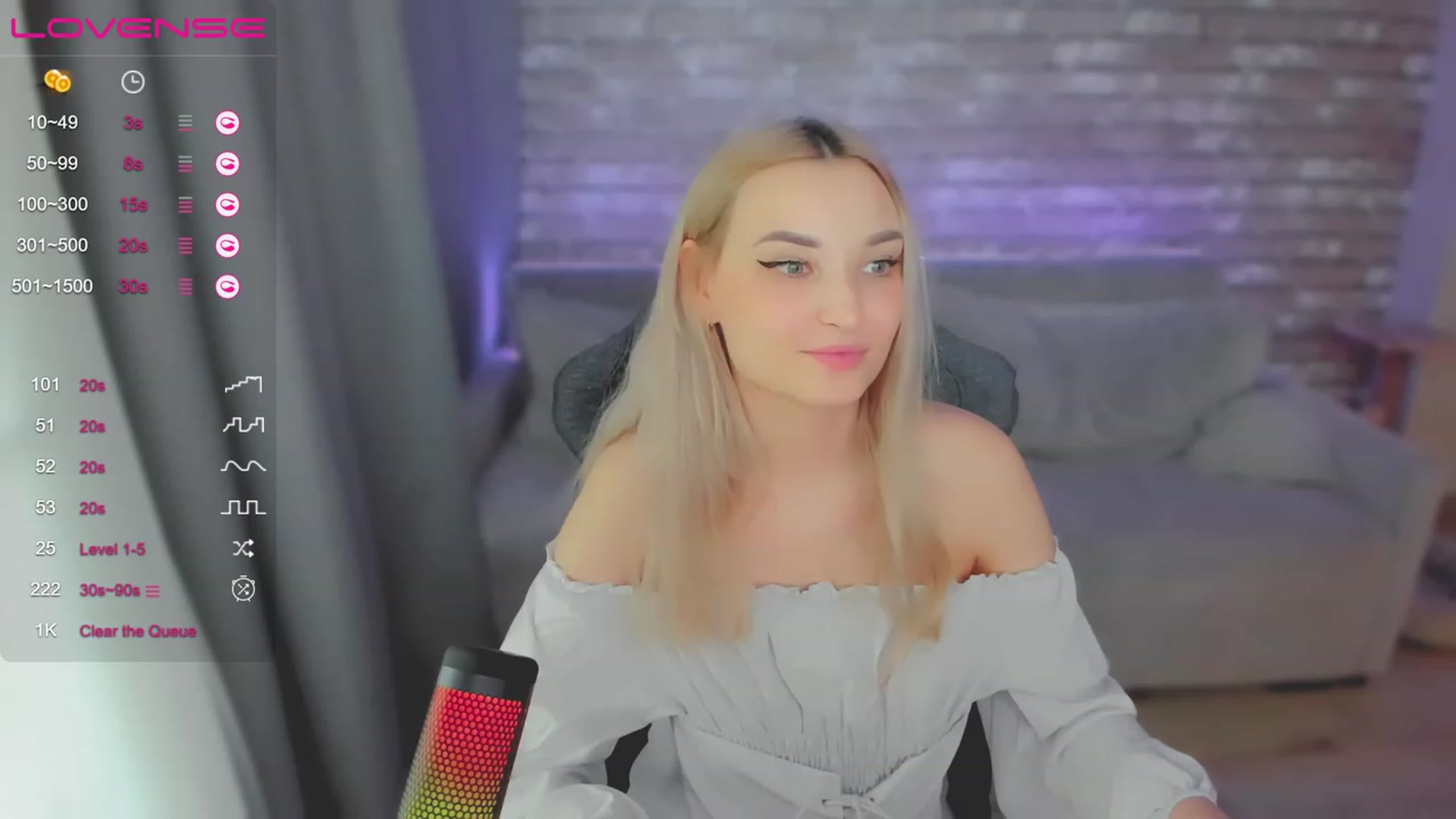 Gallery image thumbnail from LikaLighttt's myfreecams stream on, 05/31/2023, 11:28 image 14 of 20
