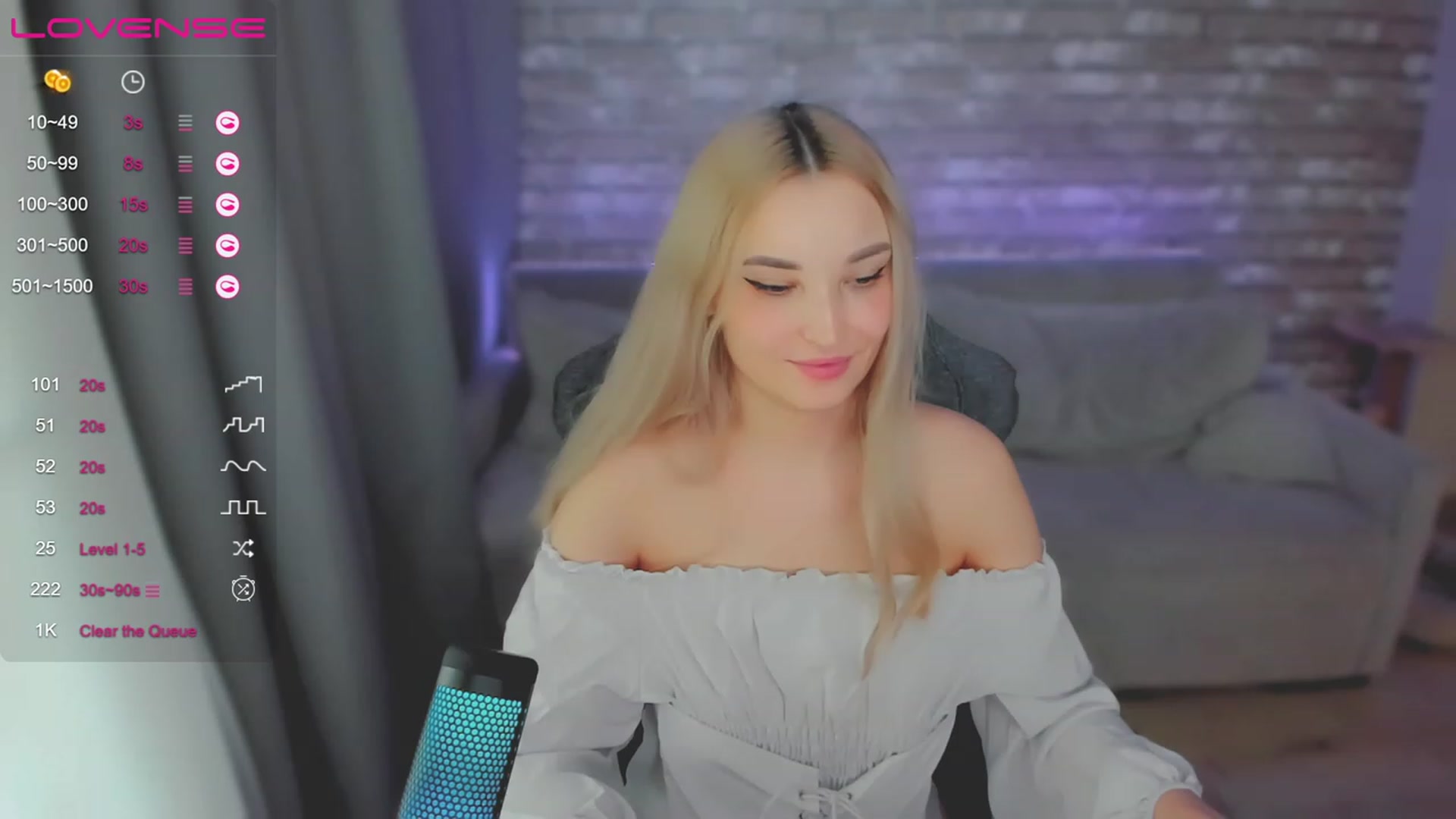 Gallery image thumbnail from LikaLighttt's myfreecams stream on, 05/31/2023, 11:28 image 18 of 20