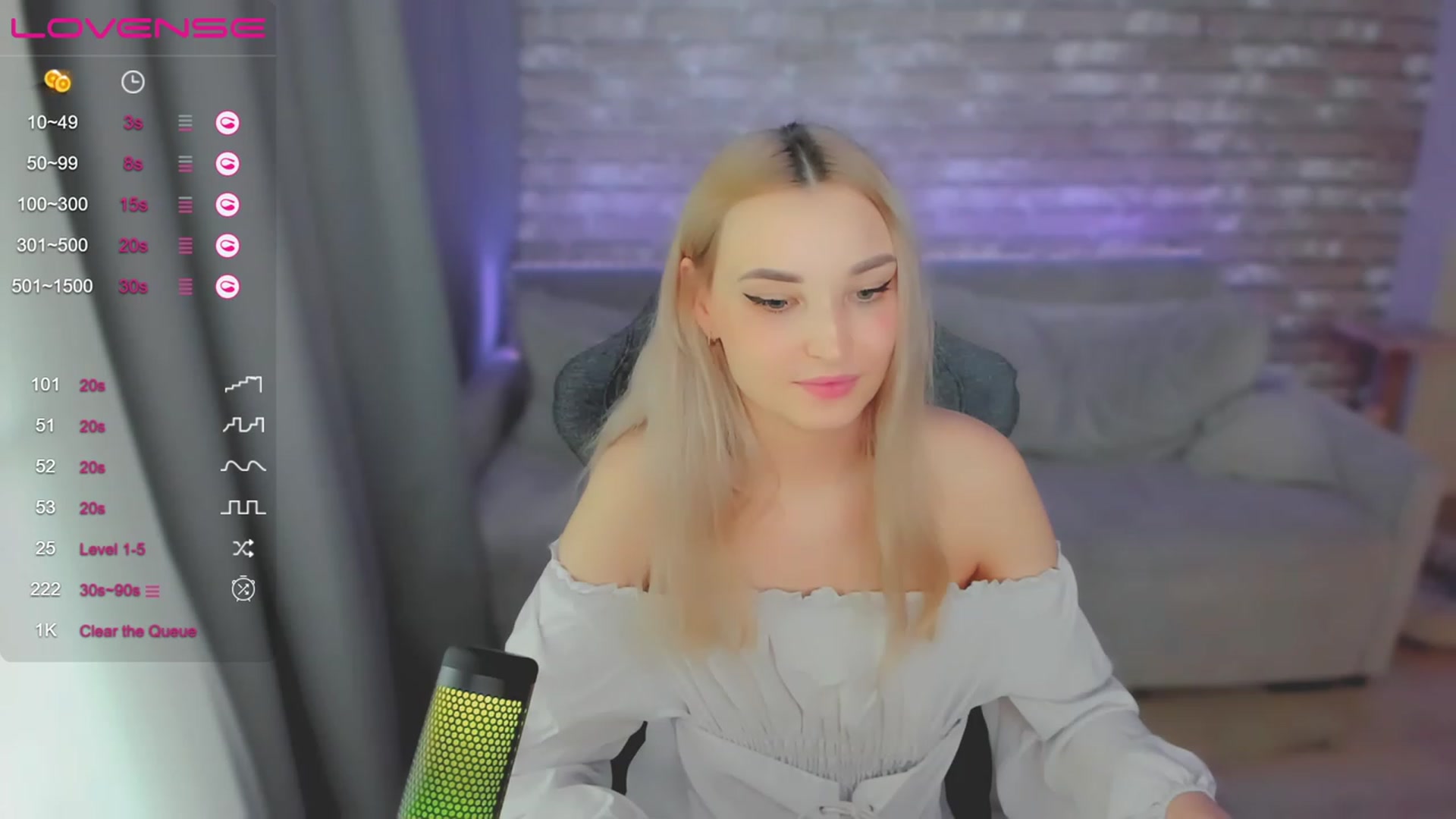 Gallery image thumbnail from LikaLighttt's myfreecams stream on, 05/31/2023, 11:28 image 15 of 20
