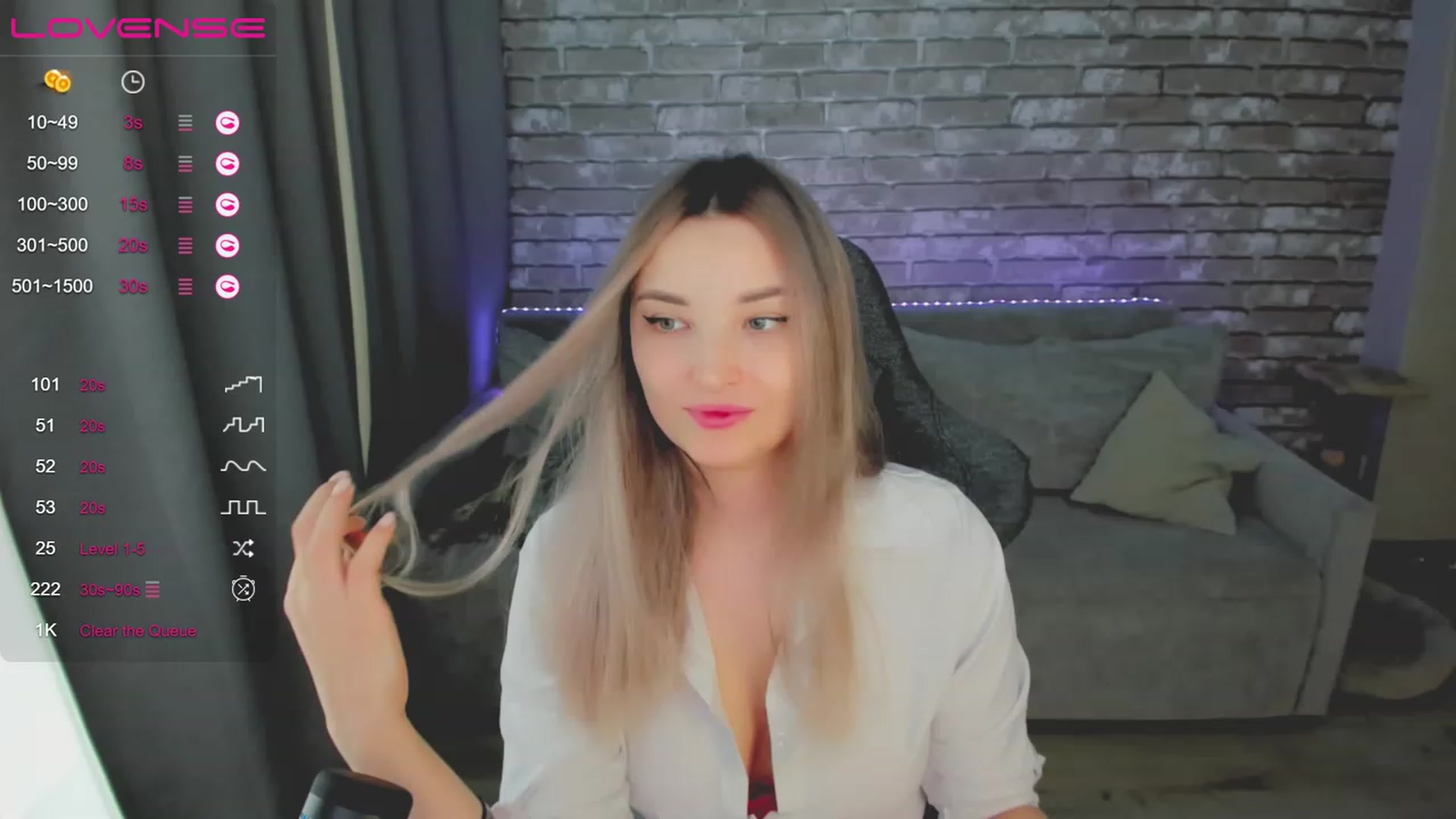 Gallery image thumbnail from LikaLighttt's myfreecams stream on, 06/02/2023, 08:14 image 6 of 20
