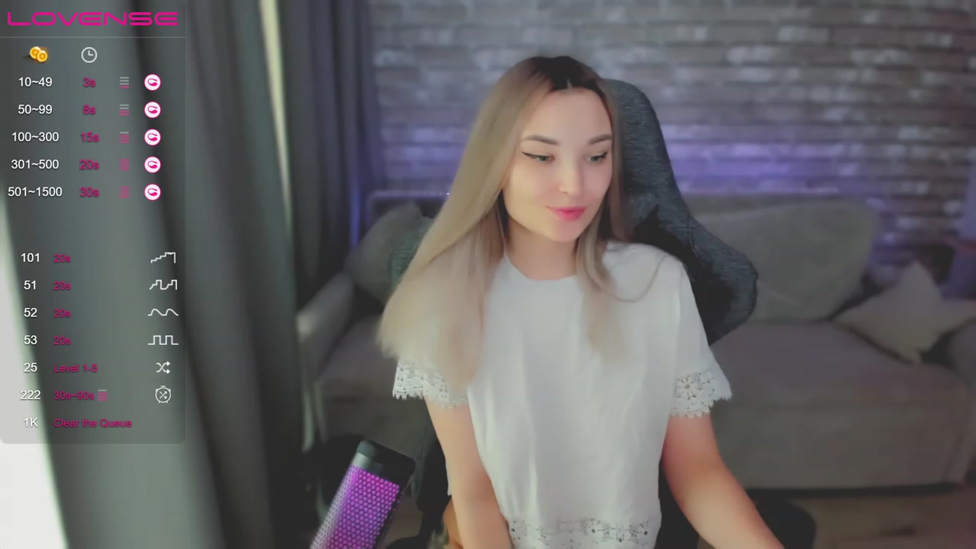 Gallery image thumbnail from LikaLighttt's myfreecams stream on, 06/06/2023, 07:05 image 19 of 20