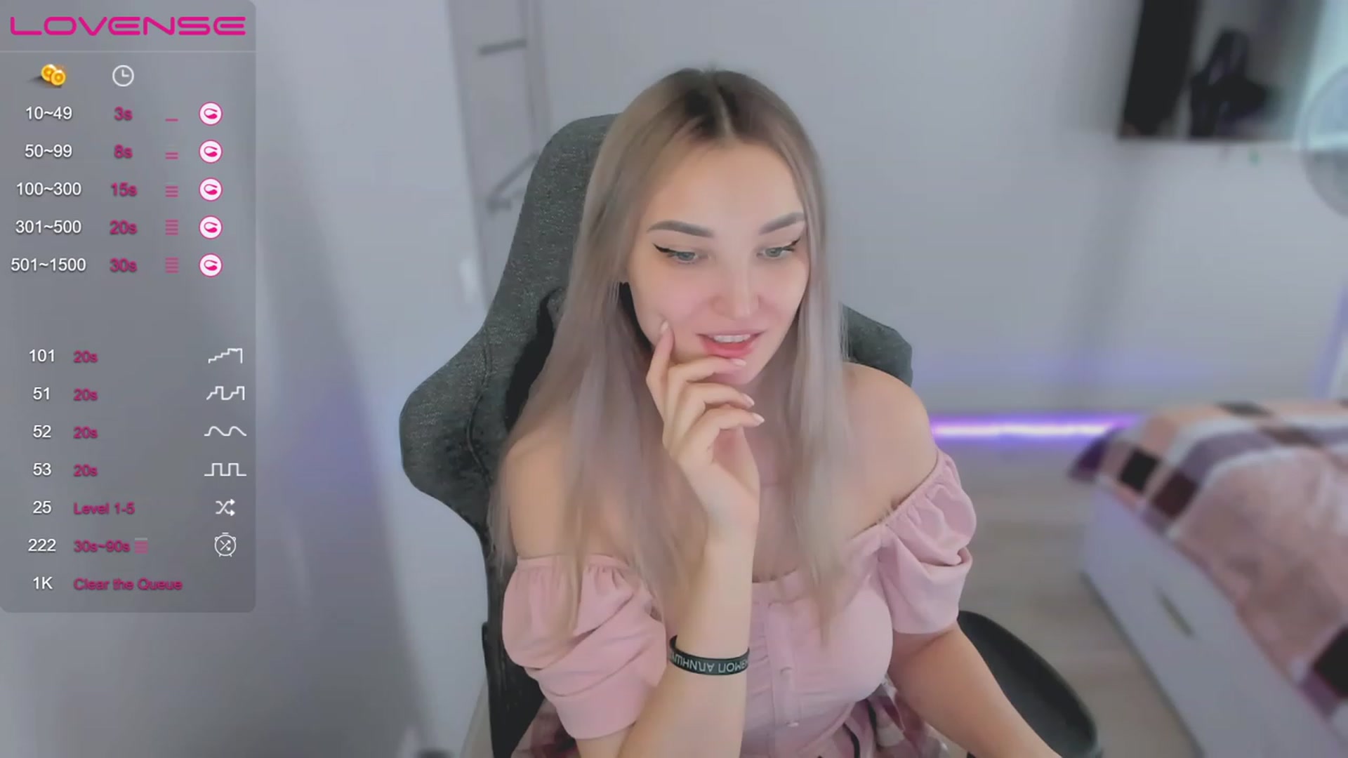 Gallery image thumbnail from LikaLighttt's myfreecams stream on, 06/12/2023, 06:44 image 7 of 20