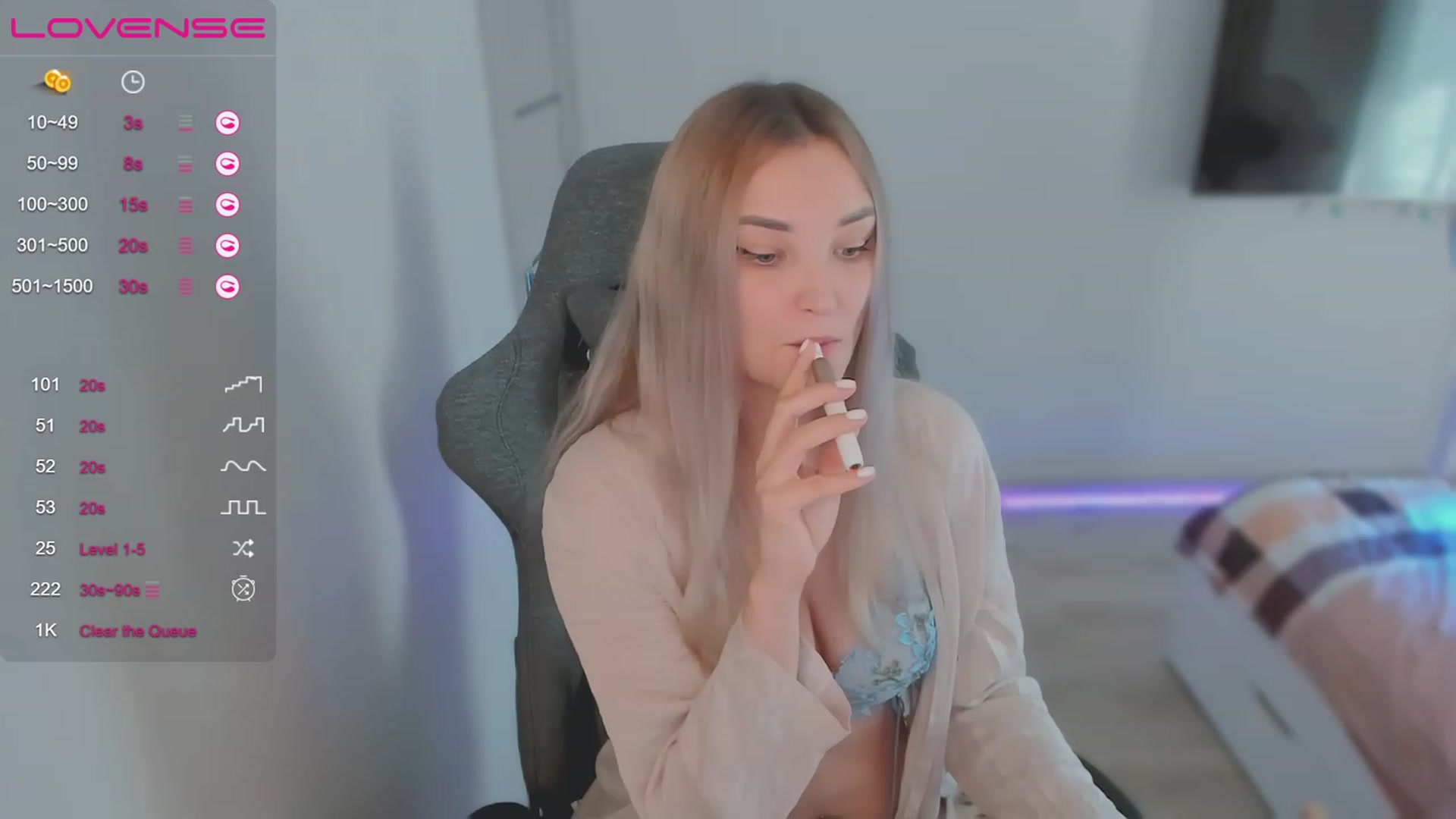 Gallery image thumbnail from LikaLighttt's myfreecams stream on, 06/19/2023, 05:37 image 10 of 20