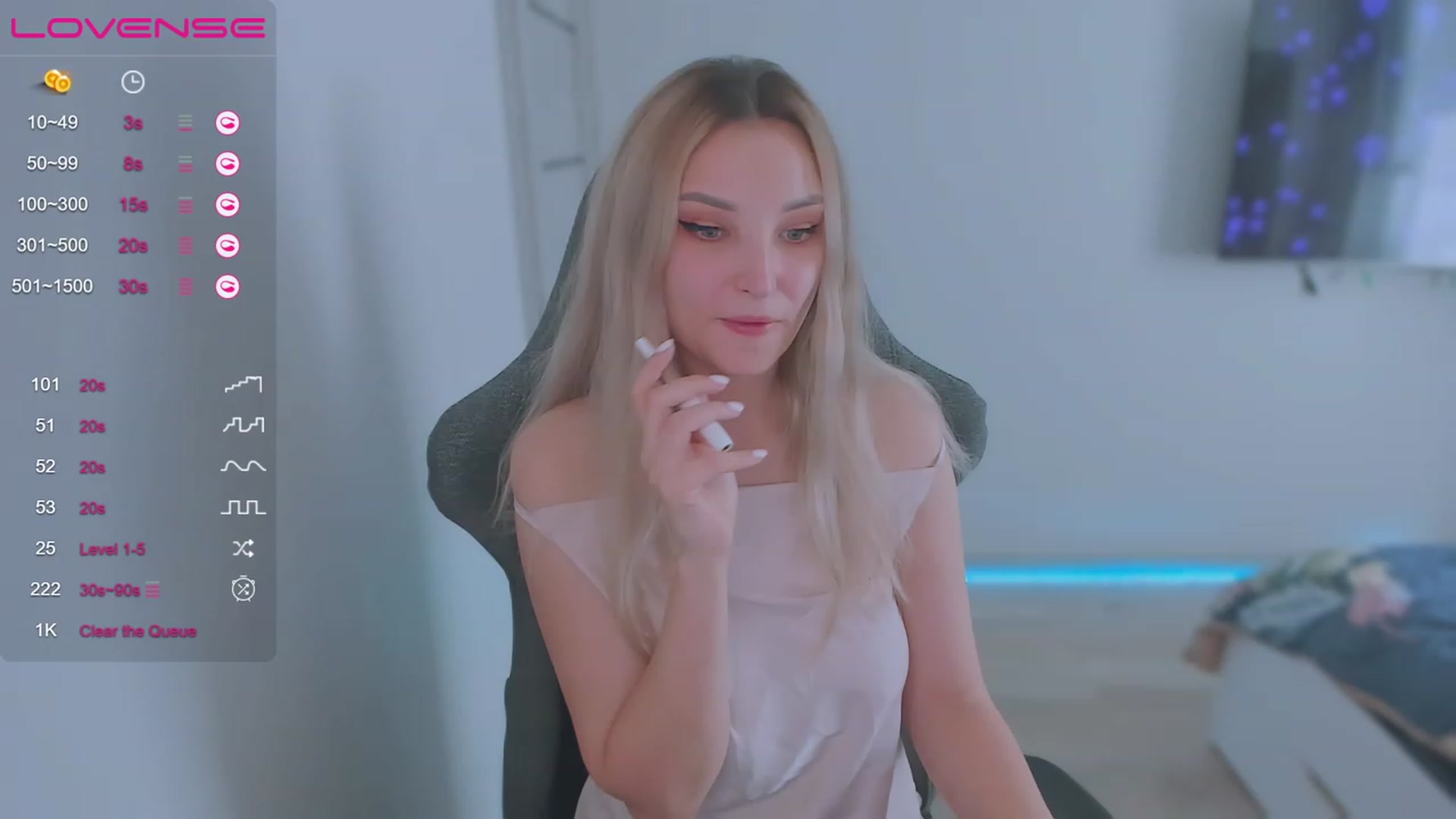 Gallery image thumbnail from LikaLighttt's myfreecams stream on, 07/10/2023, 04:33 image 11 of 20