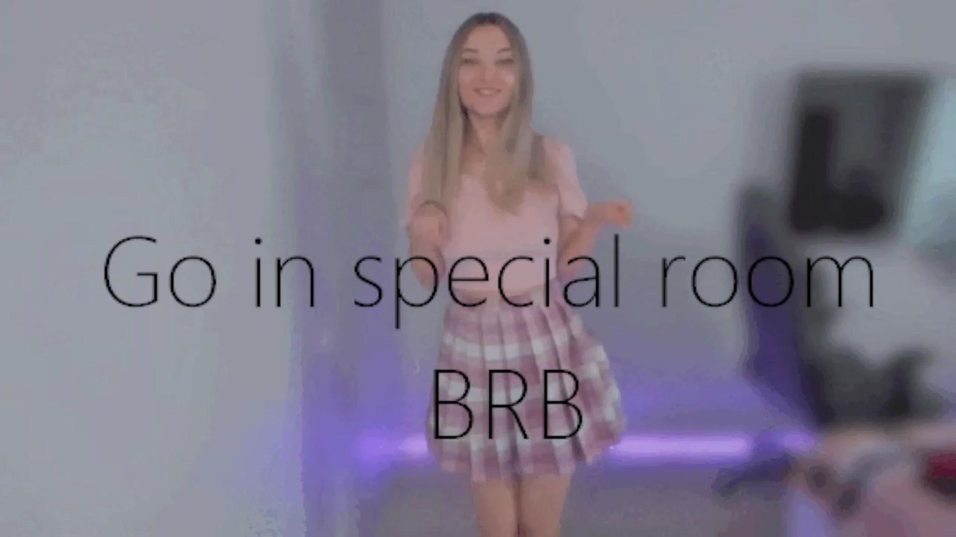Gallery image thumbnail from LikaLighttt's myfreecams stream on, 08/05/2023, 03:37 image 7 of 20
