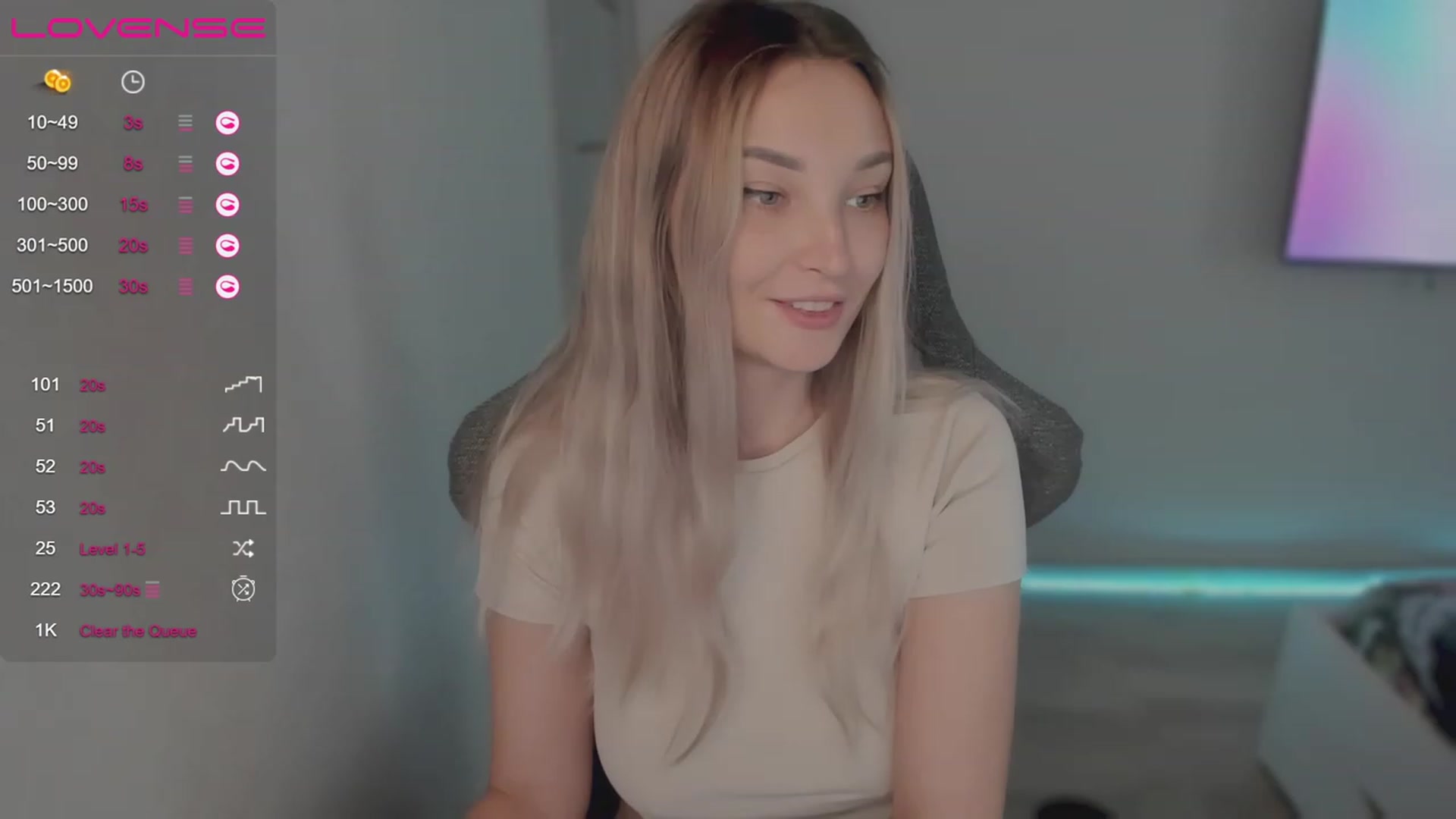 Gallery image thumbnail from LikaLighttt's myfreecams stream on, 09/08/2023, 04:13 image 3 of 20