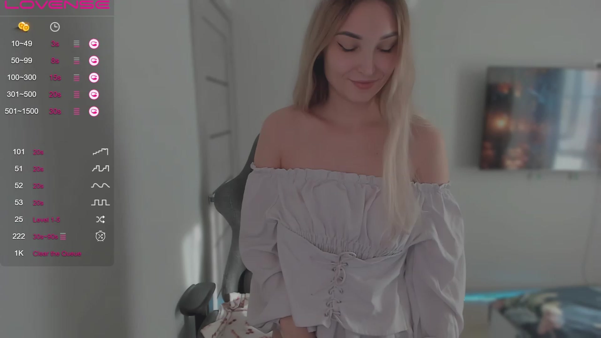 Gallery image thumbnail from LikaLighttt's myfreecams stream on, 10/16/2023, 03:40 image 17 of 20