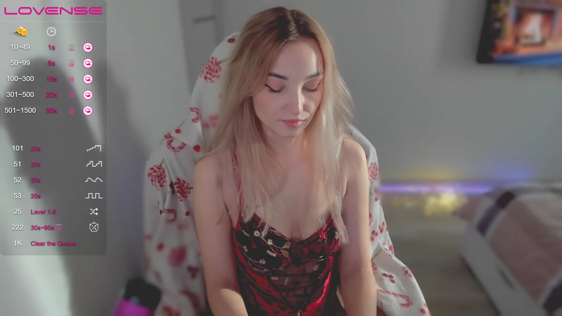 Gallery image thumbnail from LikaLighttt's myfreecams stream on, 12/24/2023, 05:15 image 20 of 20