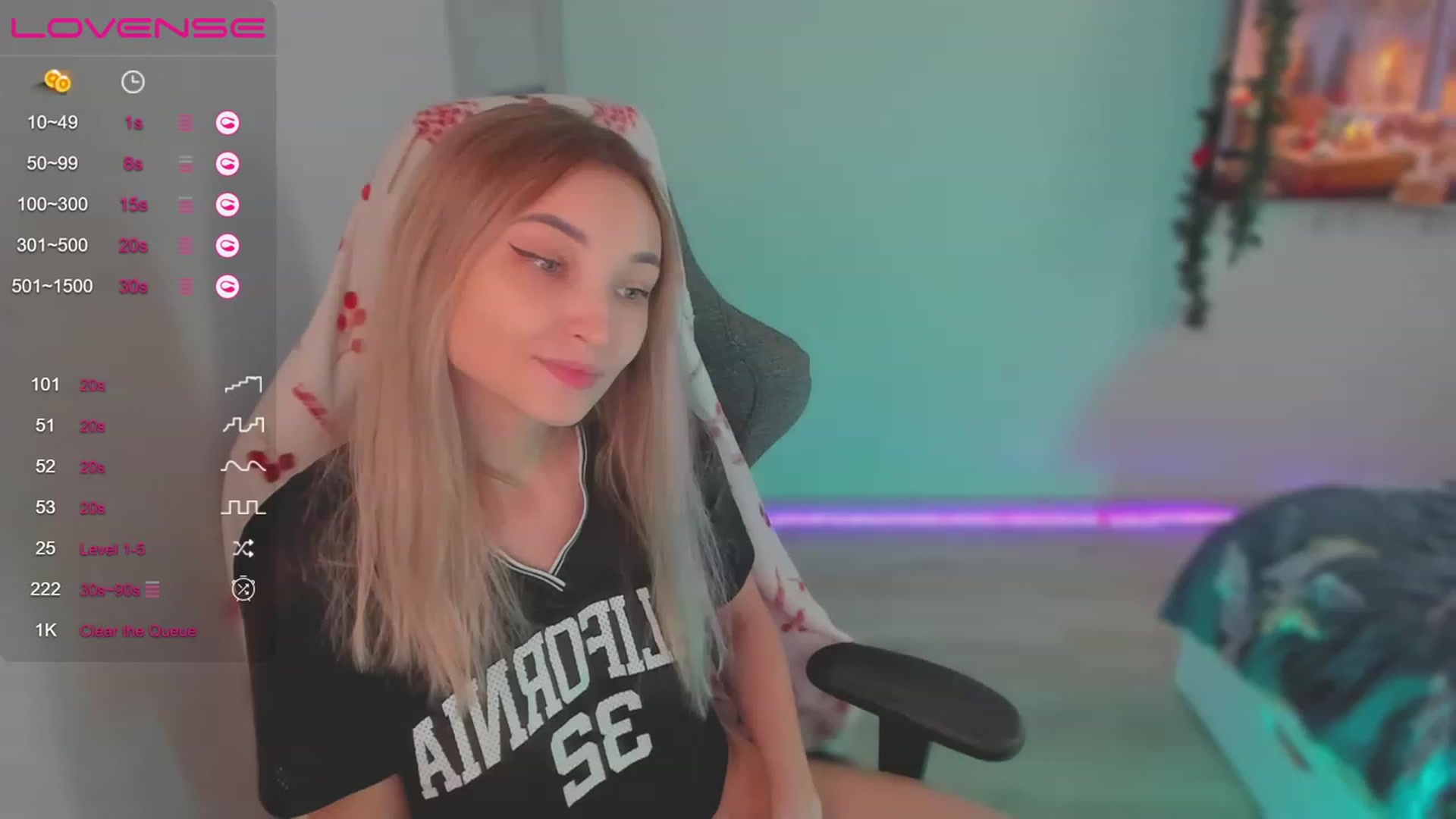 Gallery image thumbnail from LikaLighttt's myfreecams stream on, 01/04/2024, 07:03 image 11 of 20