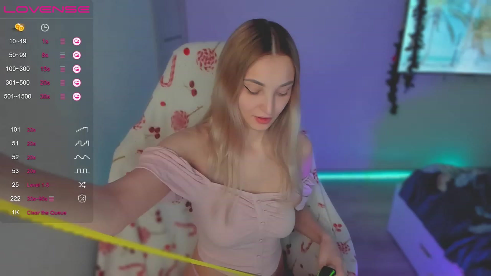 Gallery image thumbnail from LikaLighttt's myfreecams stream on, 01/10/2024, 03:11 image 19 of 20