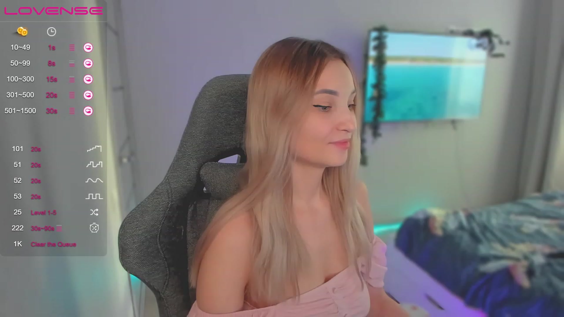 Gallery image thumbnail from LikaLighttt's myfreecams stream on, 01/10/2024, 05:01 image 9 of 20