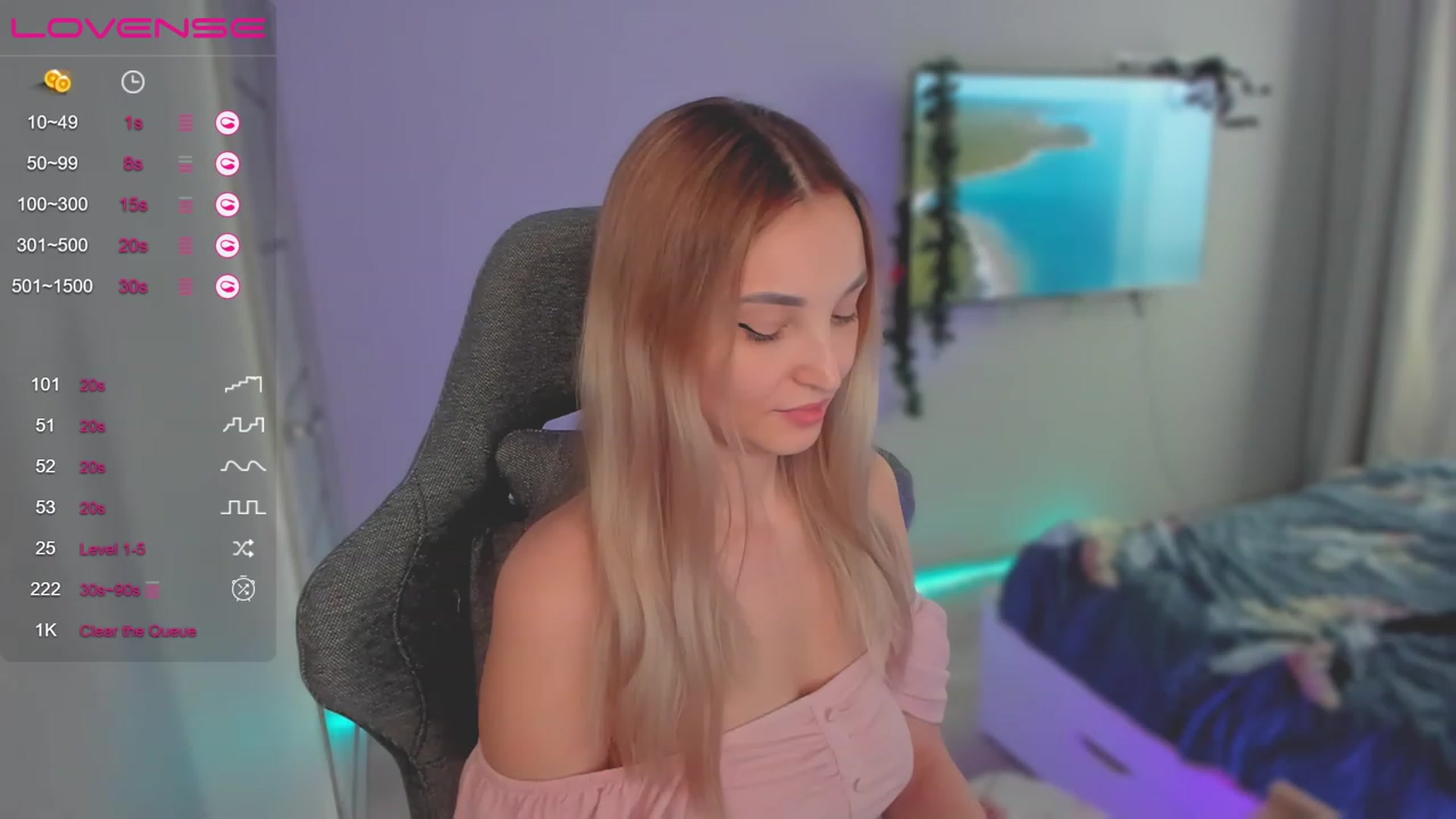 Gallery image thumbnail from LikaLighttt's myfreecams stream on, 01/10/2024, 05:01 image 4 of 20