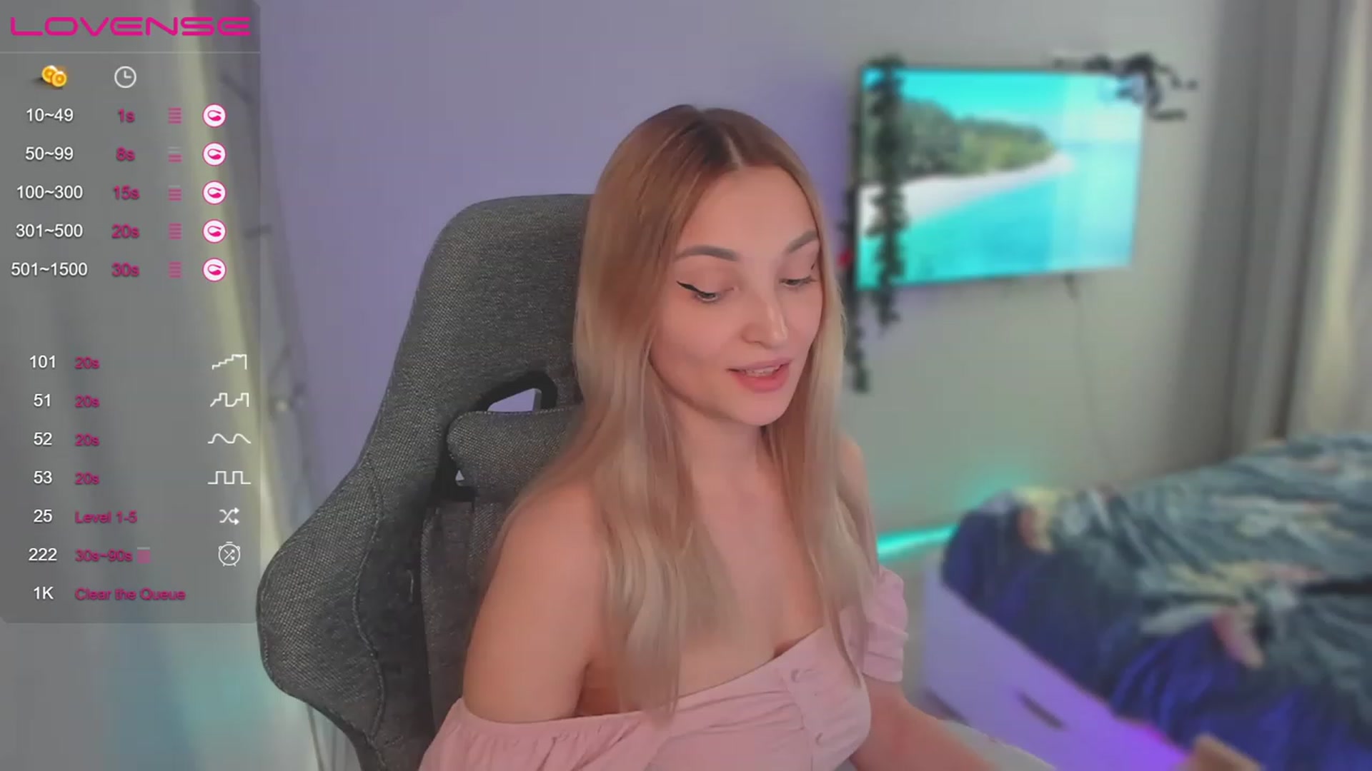 Gallery image thumbnail from LikaLighttt's myfreecams stream on, 01/10/2024, 05:01 image 7 of 20