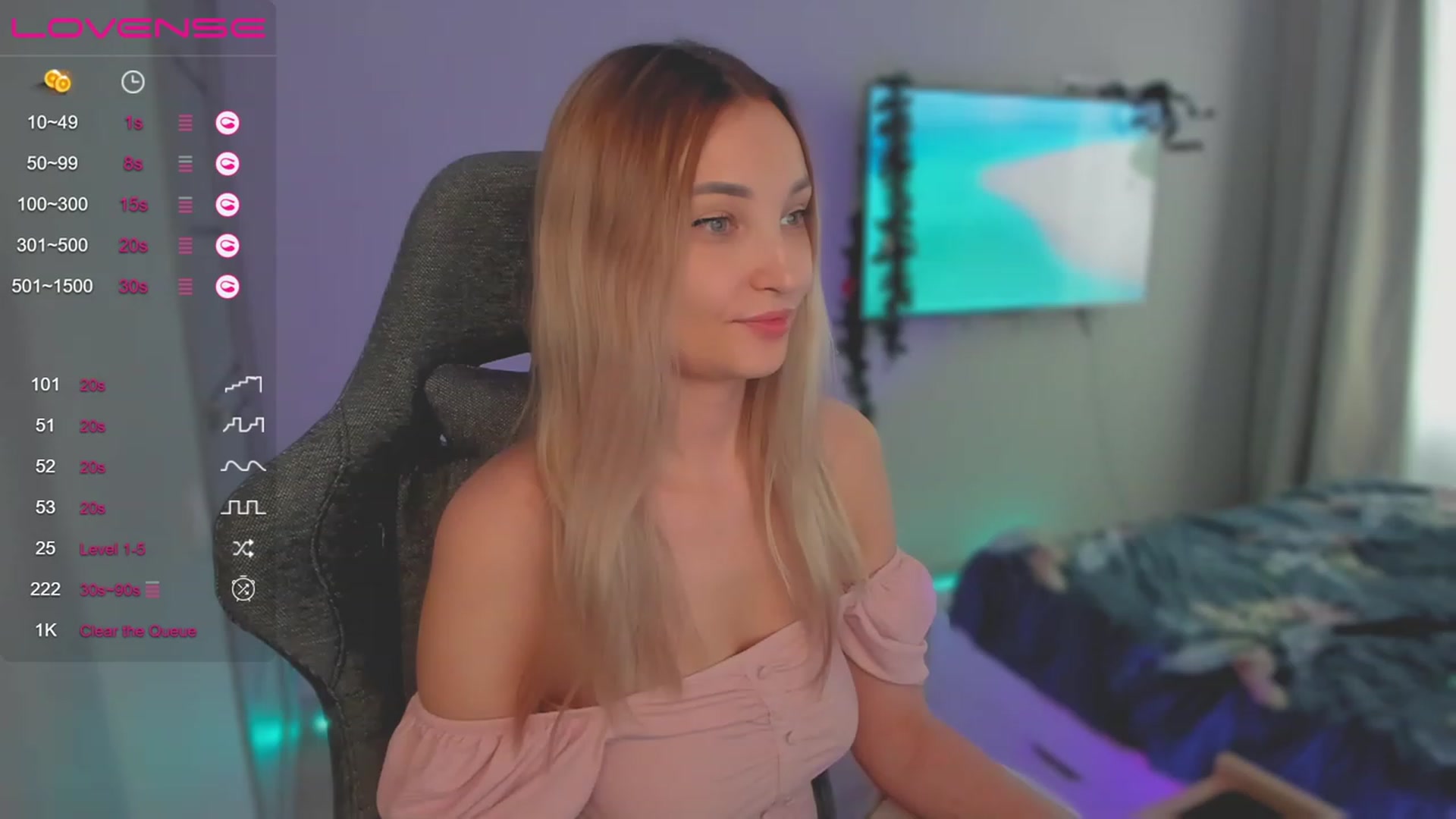 Gallery image thumbnail from LikaLighttt's myfreecams stream on, 01/10/2024, 06:36 image 9 of 20