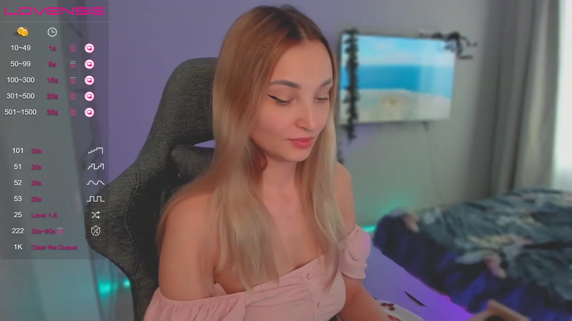 Gallery image thumbnail from LikaLighttt's myfreecams stream on, 01/10/2024, 06:36 image 10 of 20