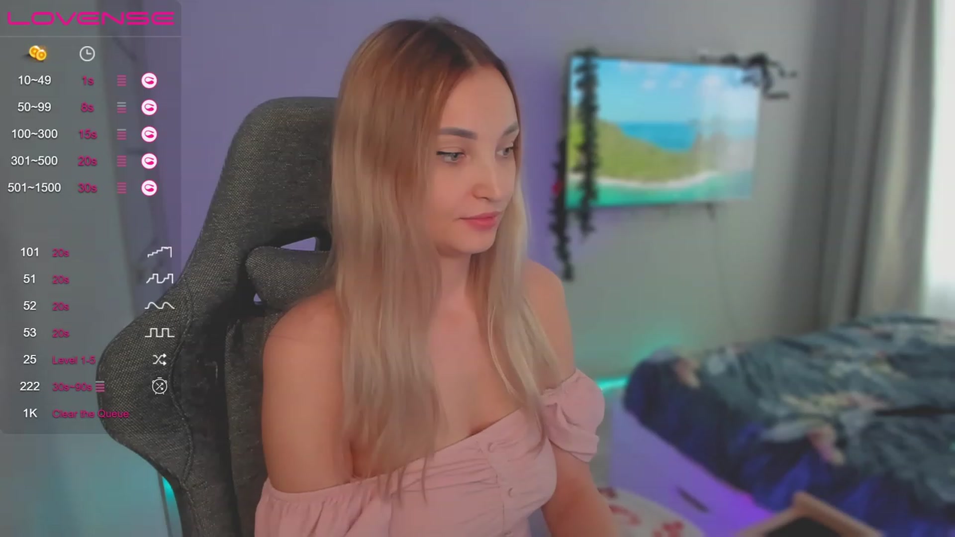 Gallery image thumbnail from LikaLighttt's myfreecams stream on, 01/10/2024, 06:36 image 11 of 20