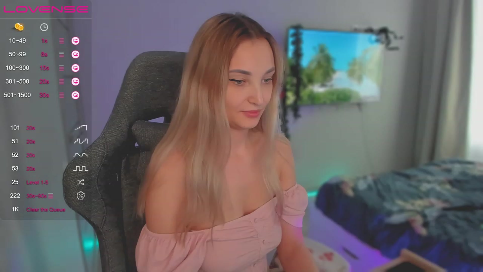 Gallery image thumbnail from LikaLighttt's myfreecams stream on, 01/10/2024, 06:36 image 13 of 20