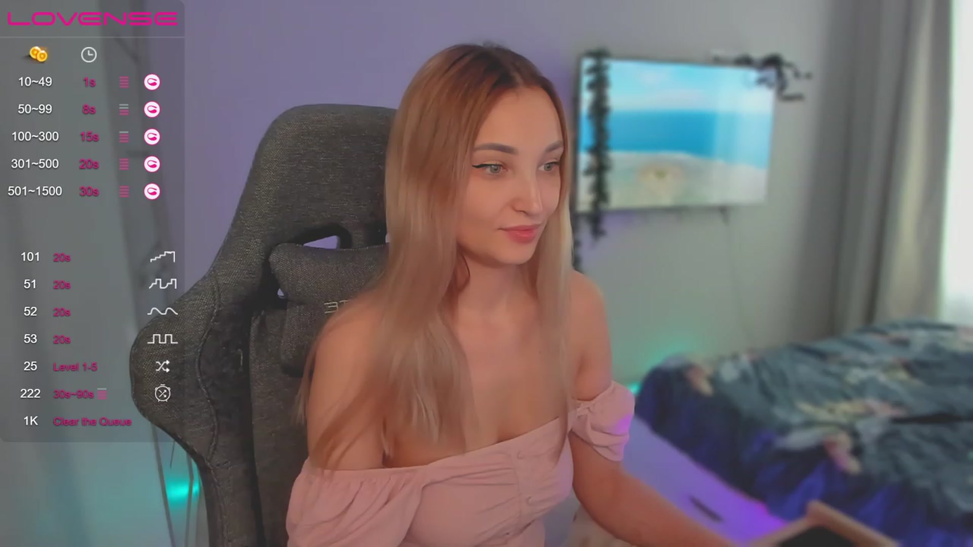 Gallery image thumbnail from LikaLighttt's myfreecams stream on, 01/10/2024, 06:36 image 19 of 20
