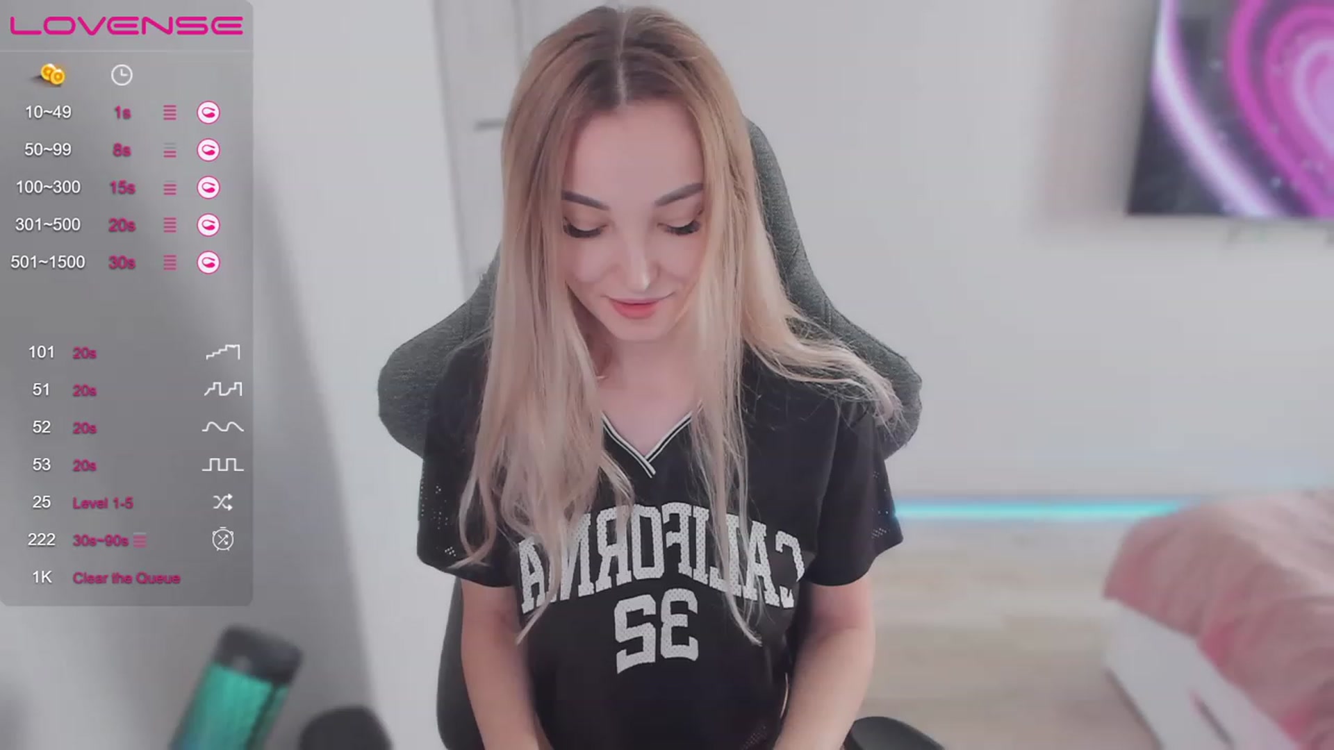 Gallery image thumbnail from LikaLighttt's myfreecams stream on, 02/26/2024, 05:43 image 1 of 20