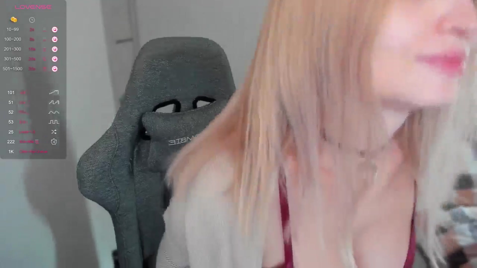 Gallery image thumbnail from LikaLighttt's myfreecams stream on, 10/14/2024, 04:41 image 7 of 20