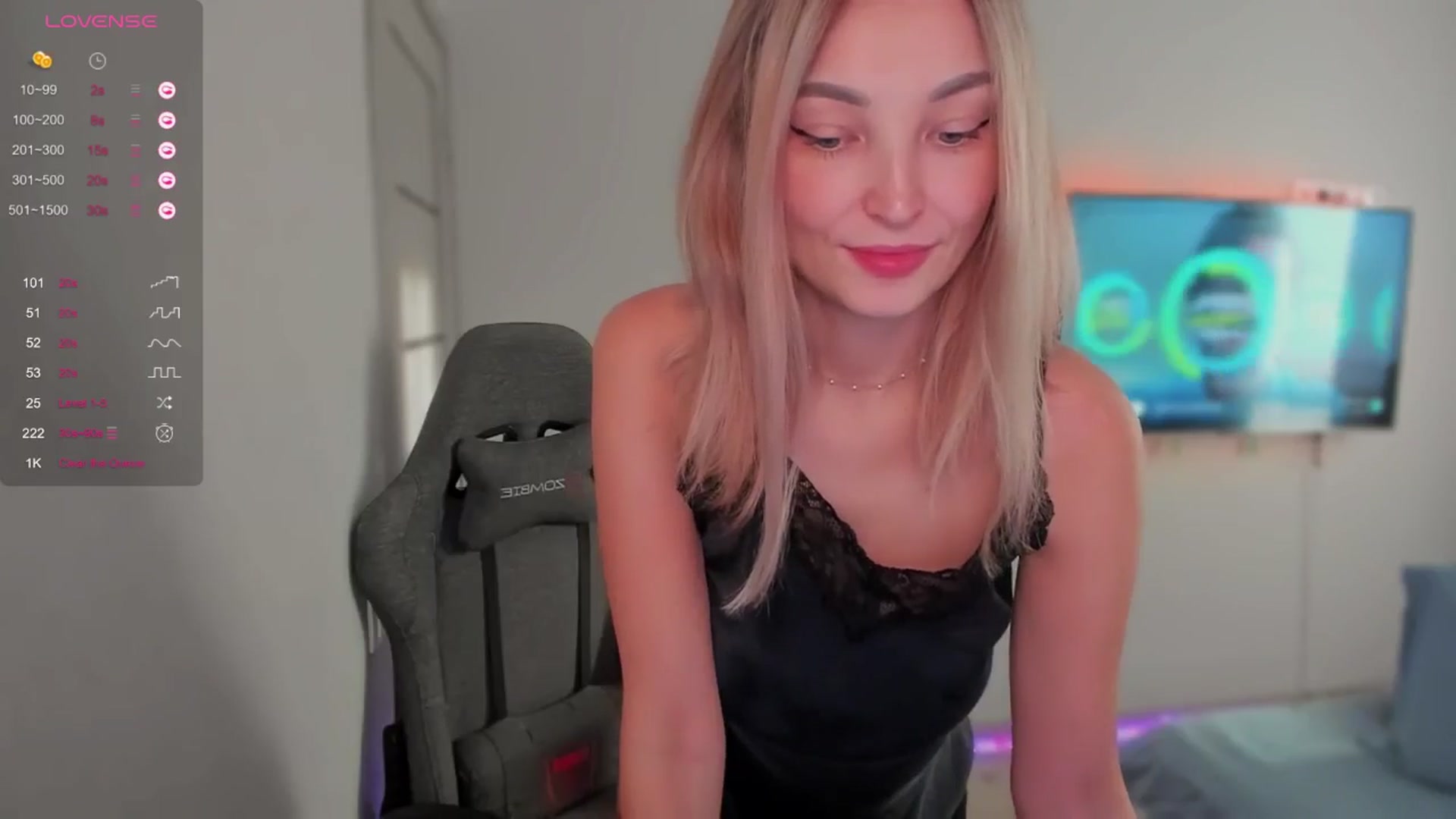 Gallery image thumbnail from LikaLighttt's myfreecams stream on, 11/04/2024, 04:07 image 9 of 20