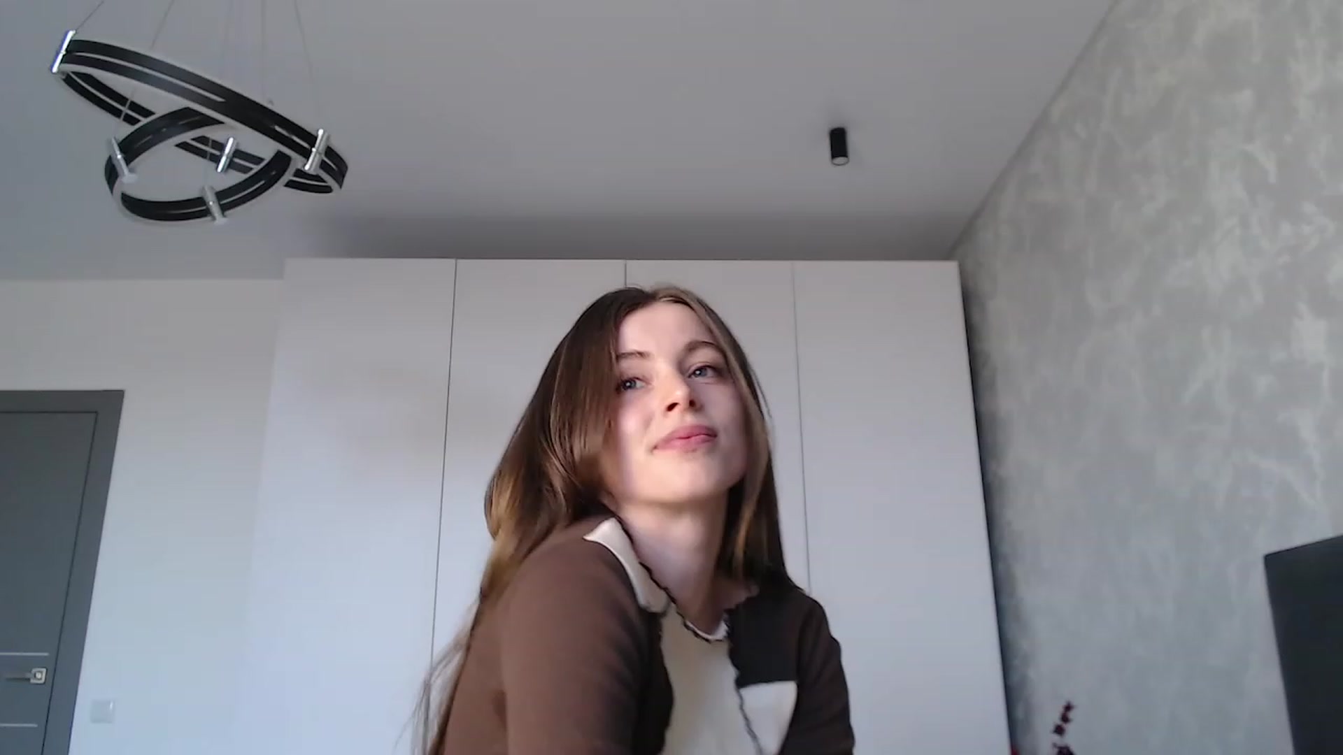 Gallery image thumbnail from Lika_Like's myfreecams stream on, 12/04/2023, 13:28 image 9 of 20