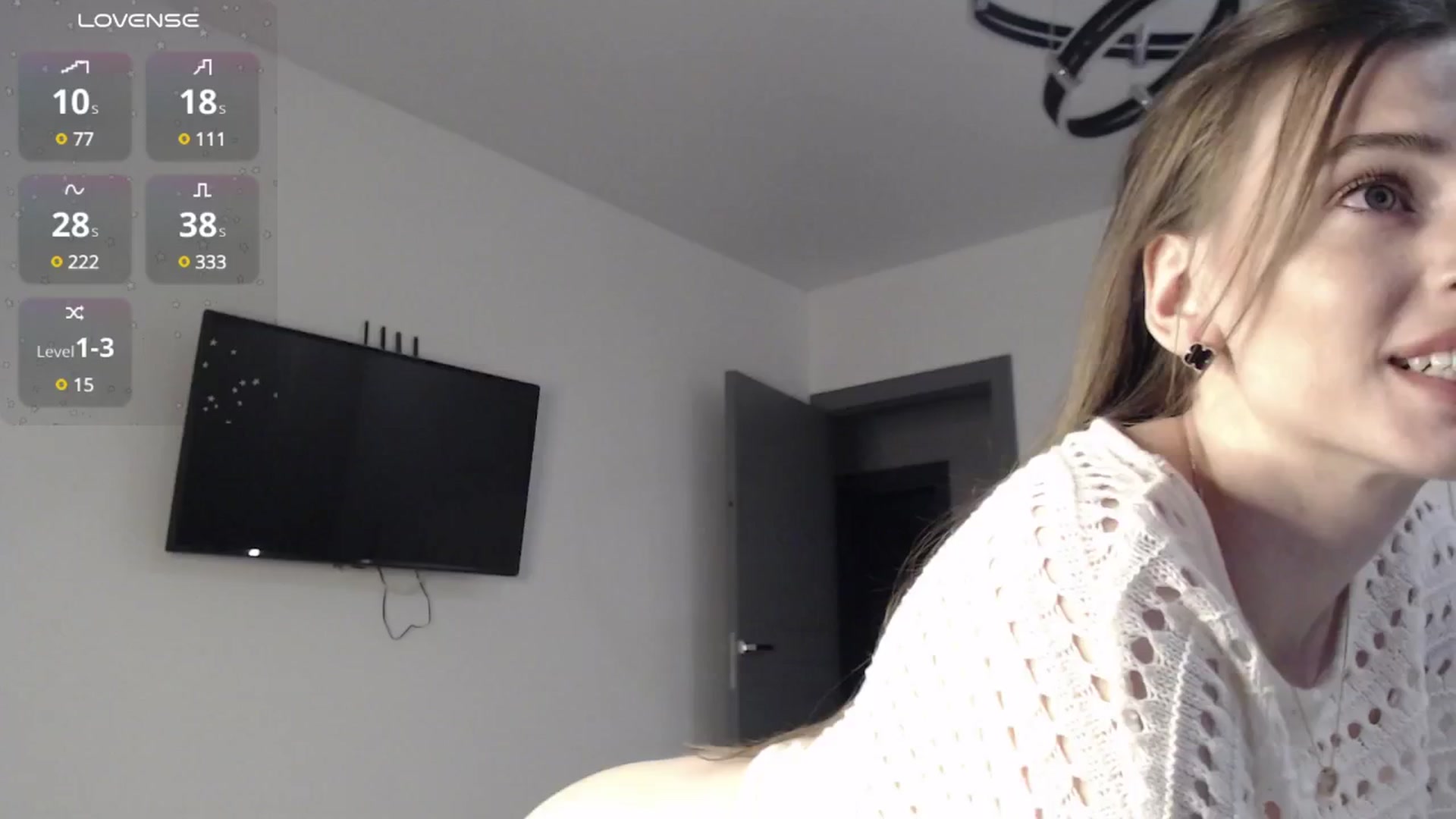 Gallery image thumbnail from Lika_Like's myfreecams stream on, 10/19/2024, 16:32 image 8 of 20