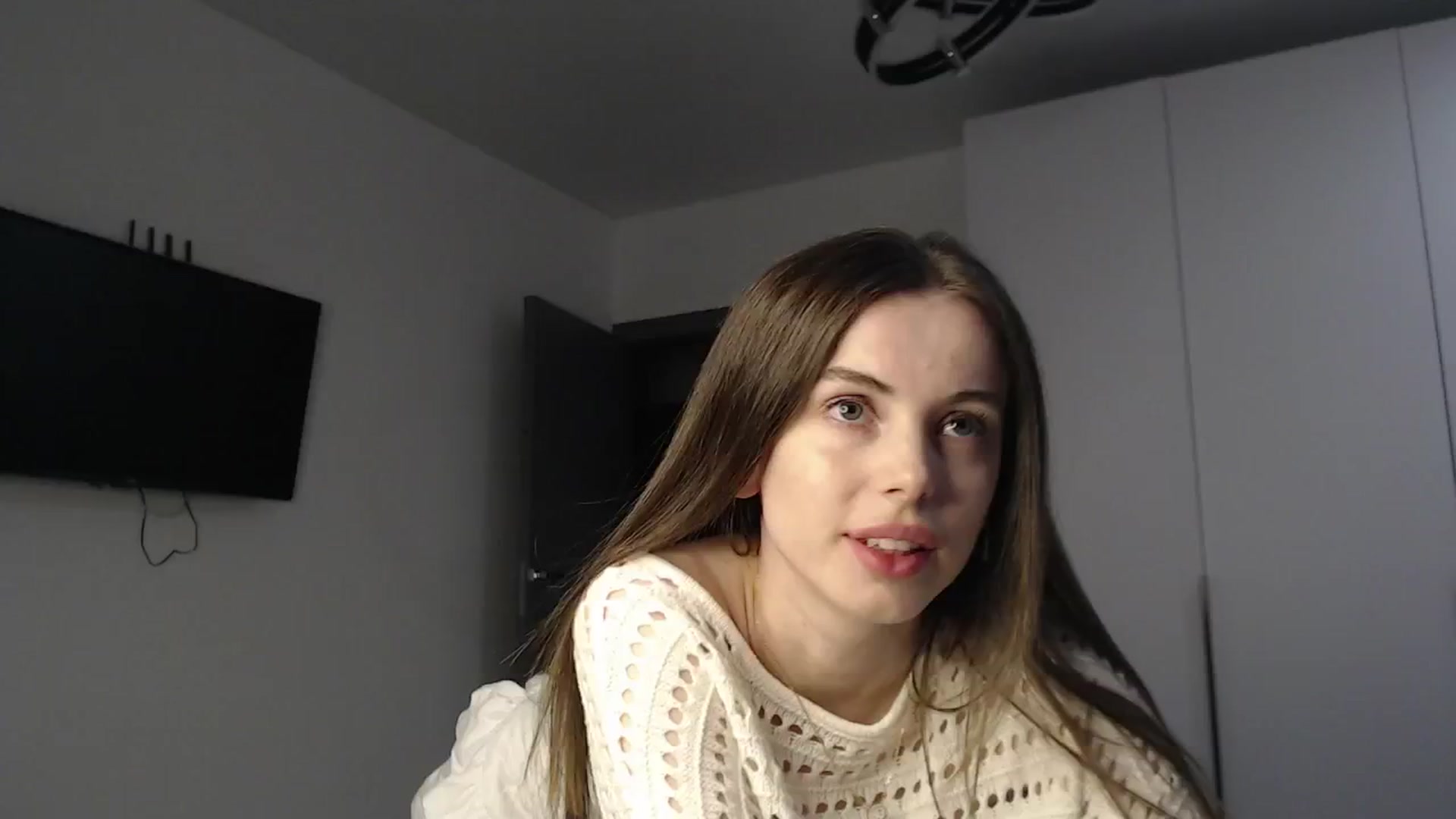 Gallery image thumbnail from Lika_Like's myfreecams stream on, 10/24/2024, 17:45 image 1 of 20