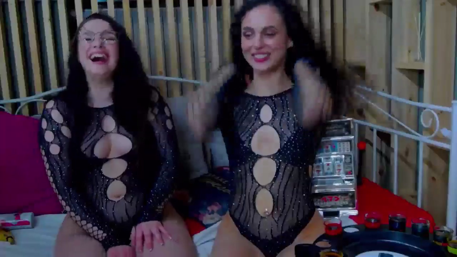 Gallery image thumbnail from LikeSelena's myfreecams stream on, 04/27/2024, 22:55 image 15 of 20