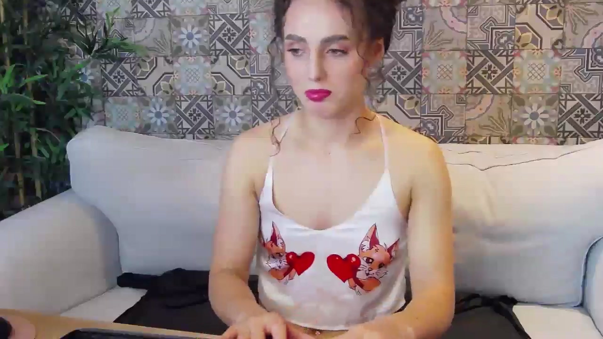 Gallery image thumbnail from LikeSelena's myfreecams stream on, 05/09/2024, 23:04 image 17 of 20