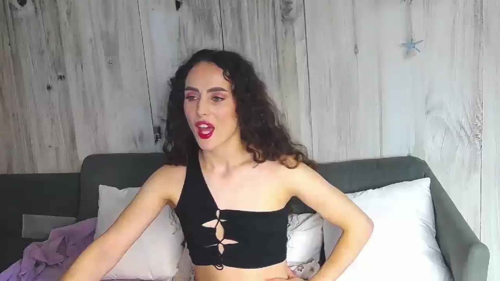 Gallery image thumbnail from LikeSelena's myfreecams stream on, 05/20/2024, 14:44 image 11 of 20