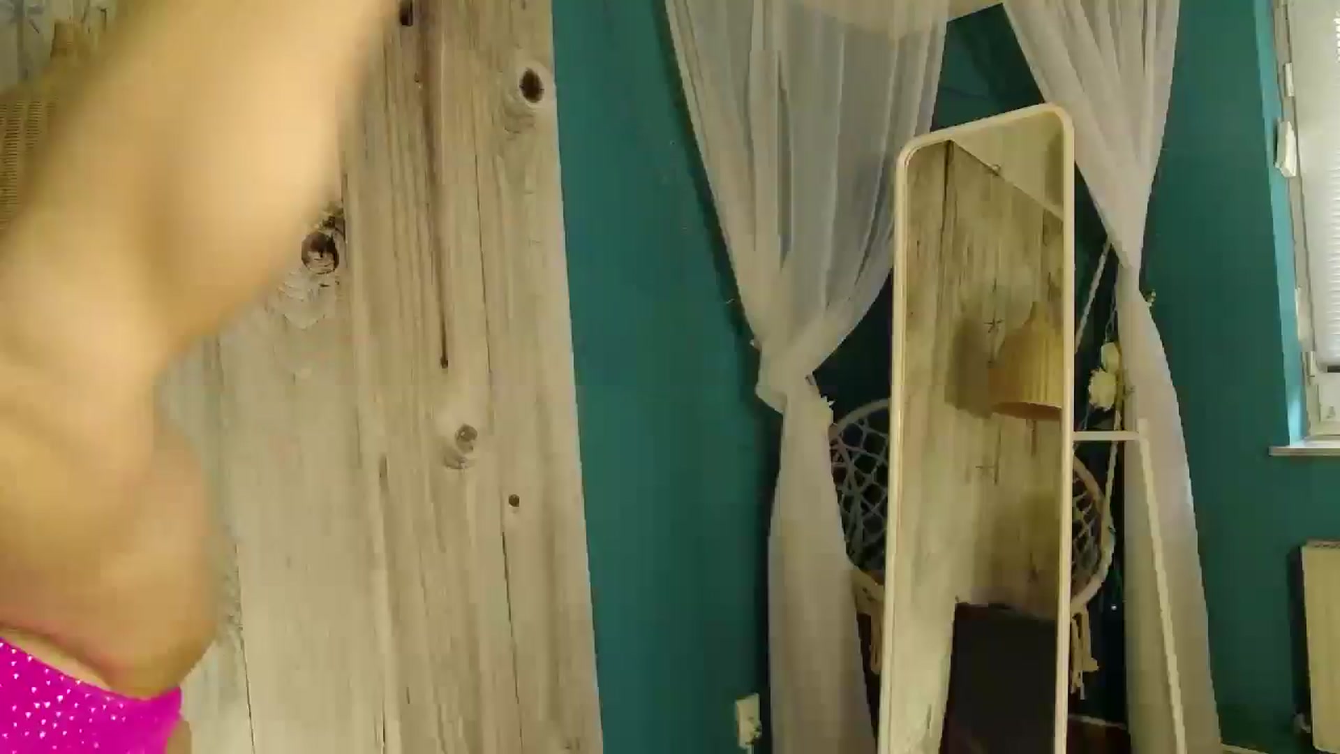 Gallery image thumbnail from LikeSelena's myfreecams stream on, 05/21/2024, 18:19 image 1 of 20