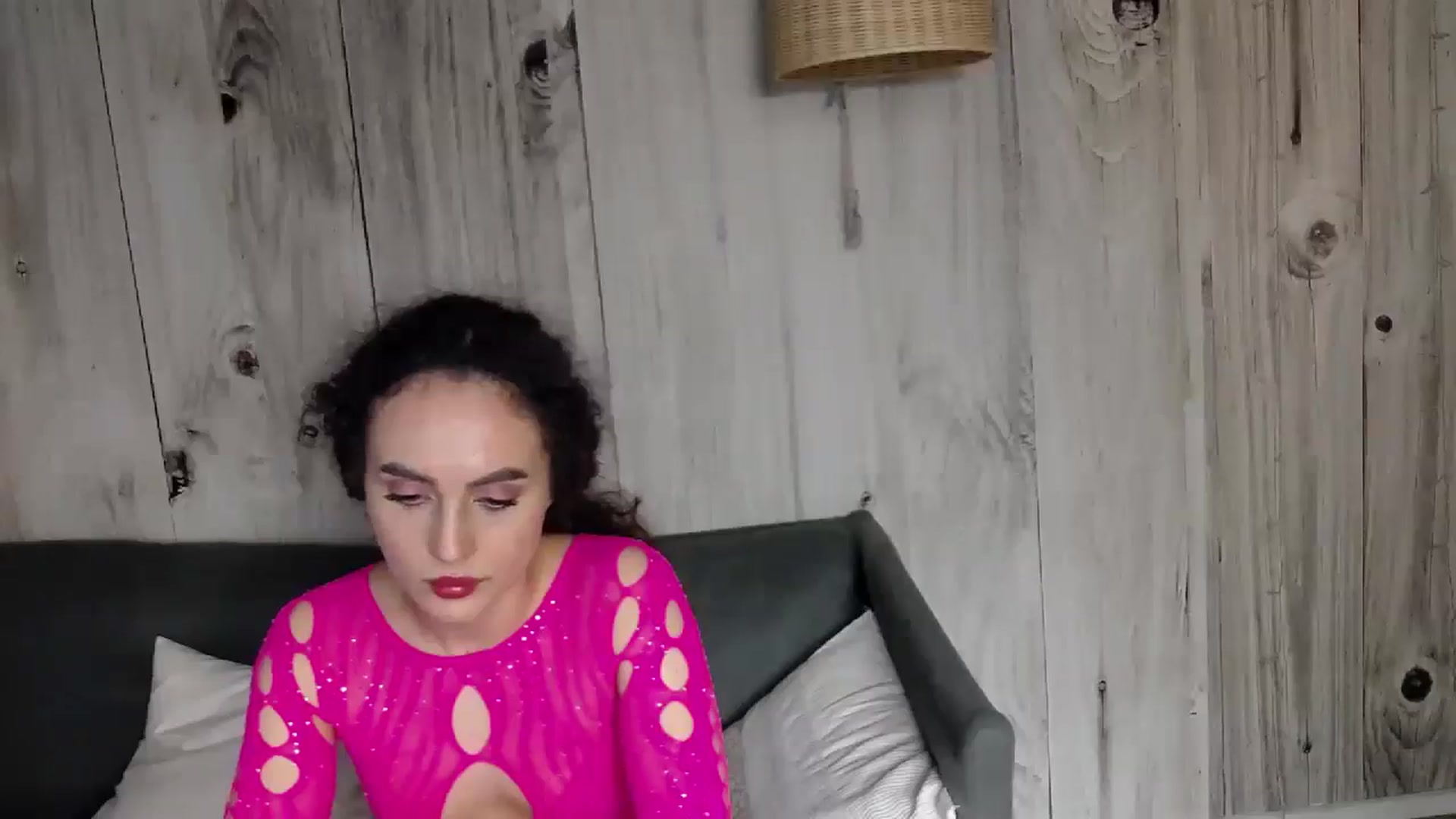 Gallery image thumbnail from LikeSelena's myfreecams stream on, 05/21/2024, 18:19 image 19 of 20
