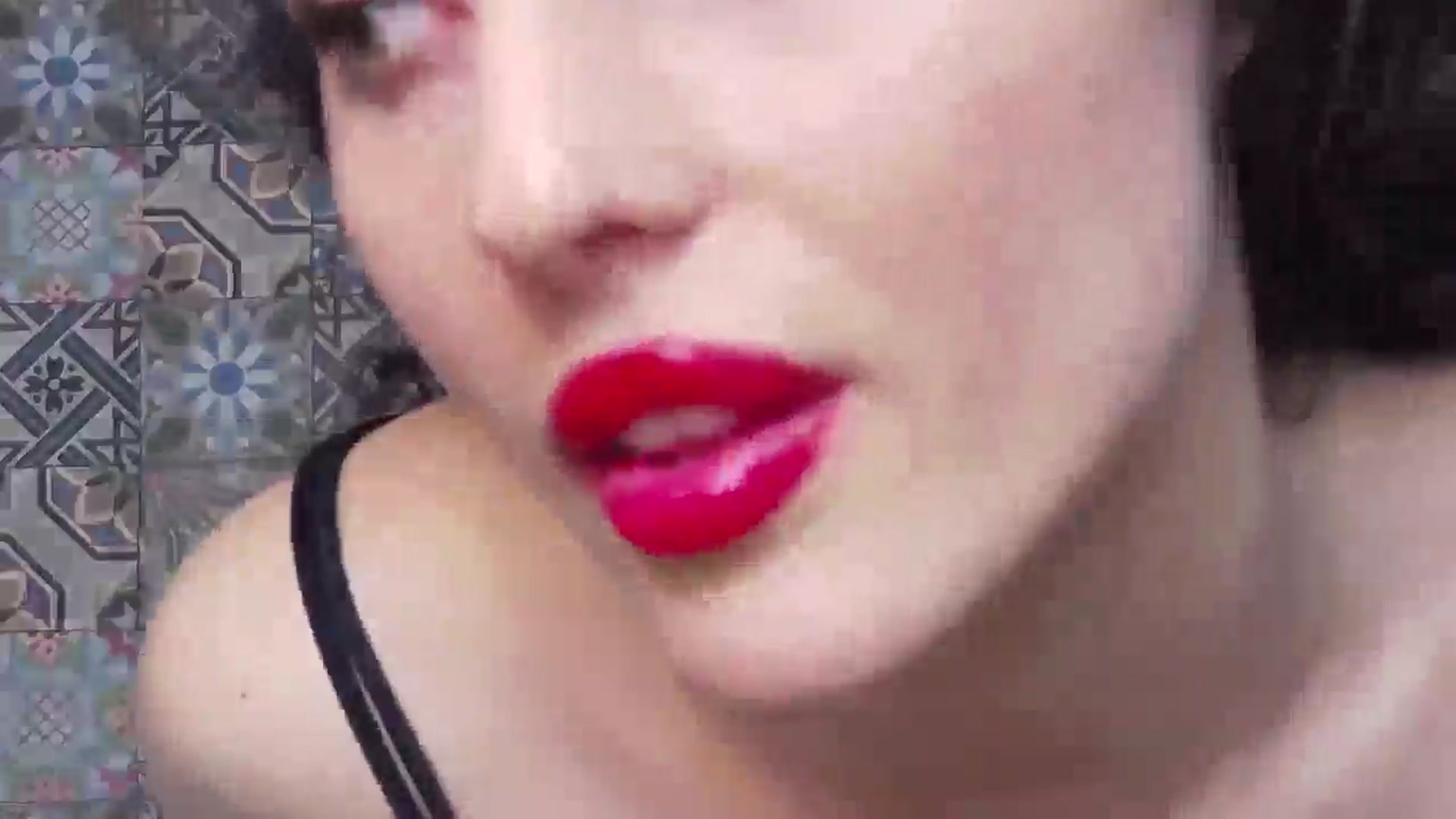 Gallery image thumbnail from LikeSelena's myfreecams stream on, 05/27/2024, 17:06 image 13 of 20