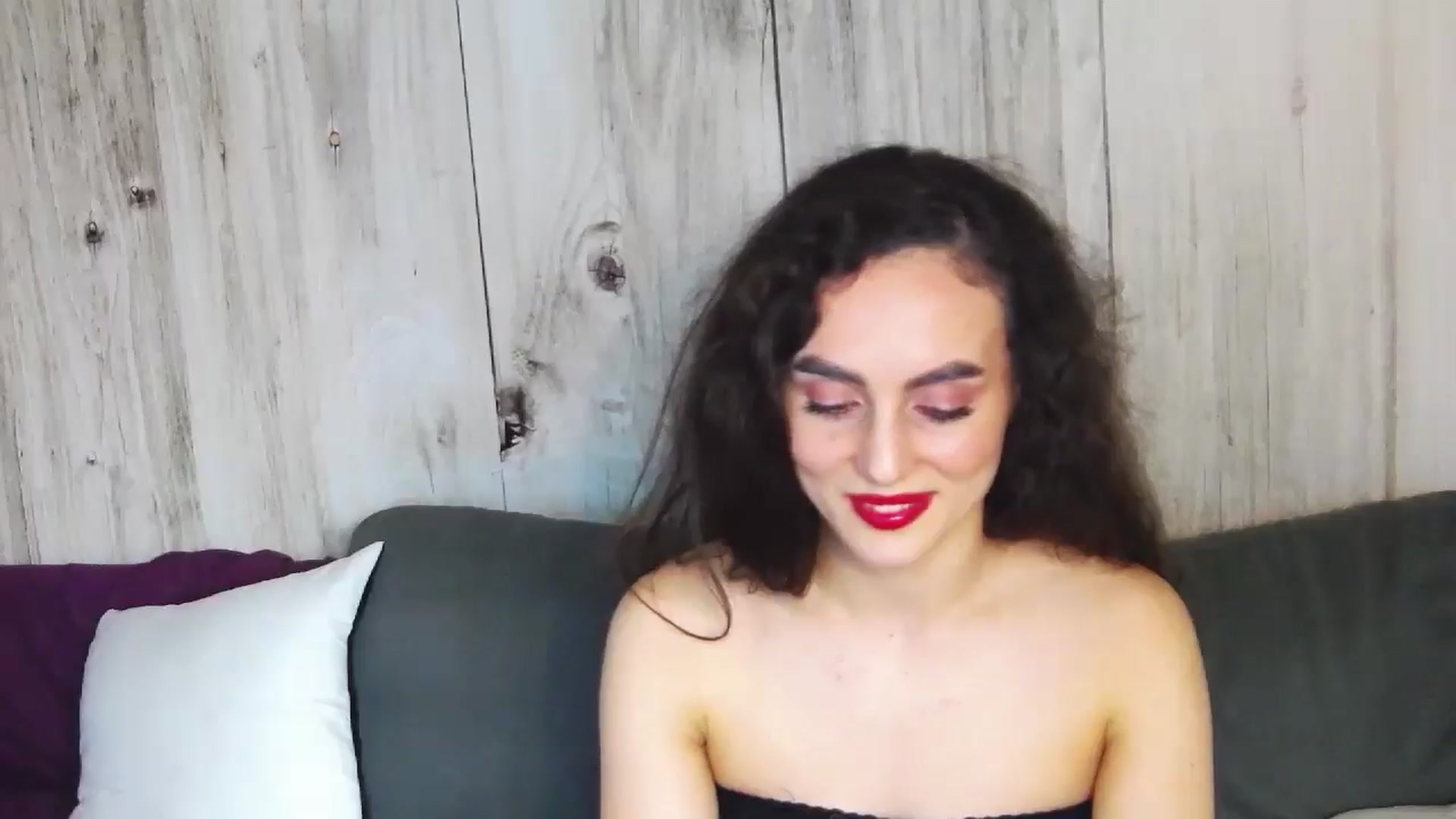 Gallery image thumbnail from LikeSelena's myfreecams stream on, 05/28/2024, 17:14 image 18 of 20