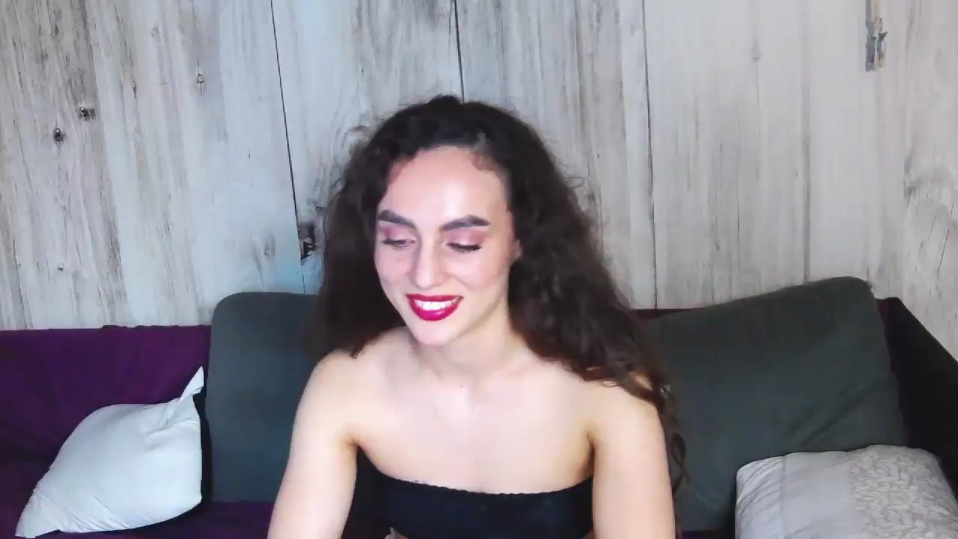 Gallery image thumbnail from LikeSelena's myfreecams stream on, 05/28/2024, 19:09 image 19 of 20