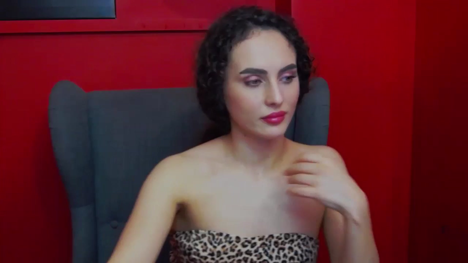Gallery image thumbnail from LikeSelena's myfreecams stream on, 05/31/2024, 19:21 image 2 of 20