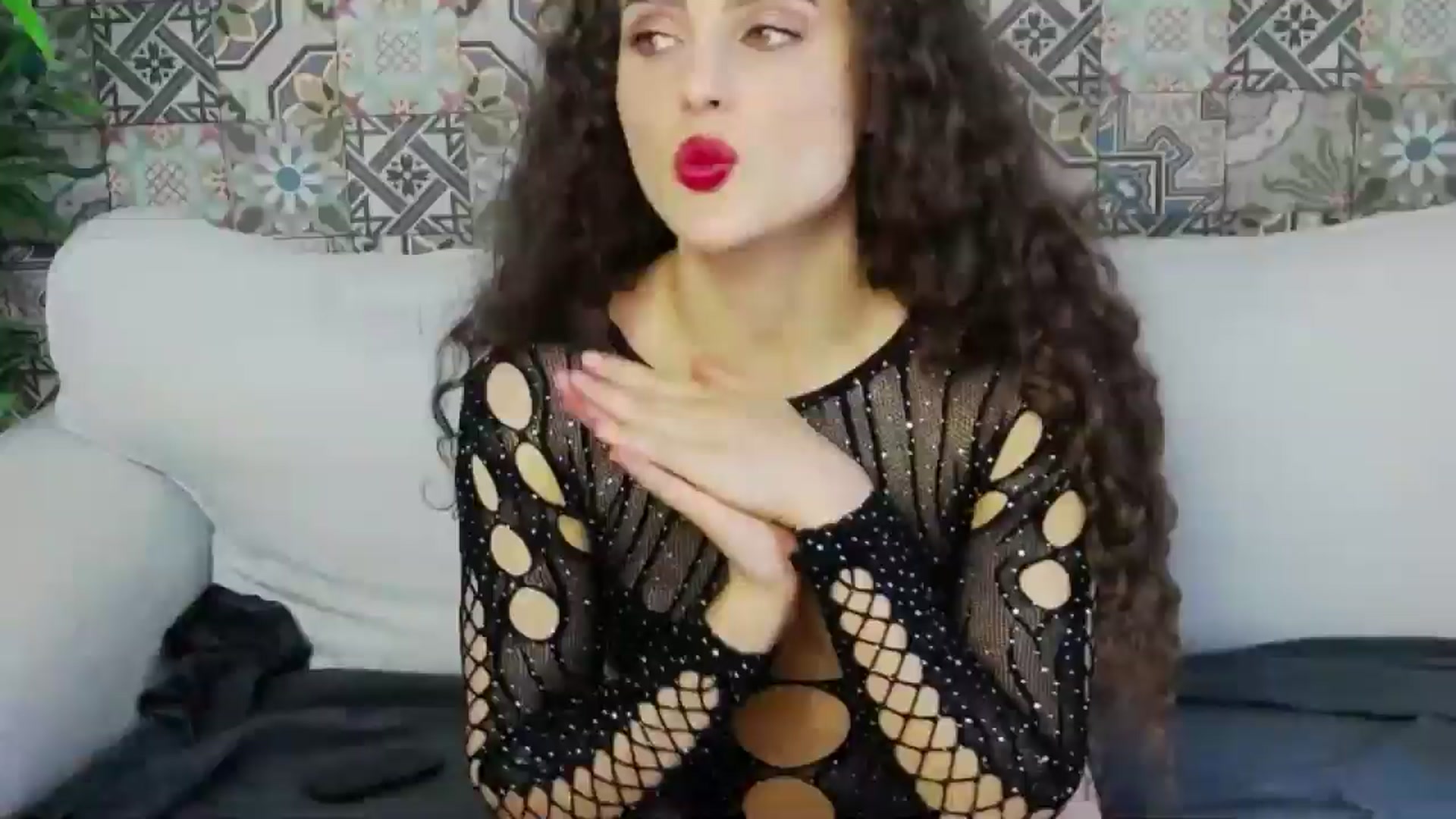 Gallery image thumbnail from LikeSelena's myfreecams stream on, 06/01/2024, 14:18 image 8 of 20