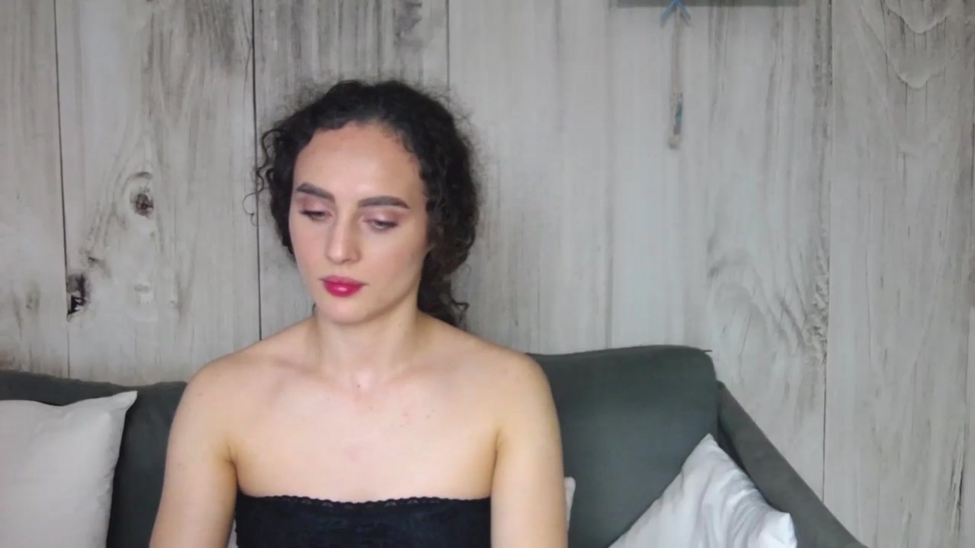 Gallery image thumbnail from LikeSelena's myfreecams stream on, 06/19/2024, 19:34 image 14 of 20