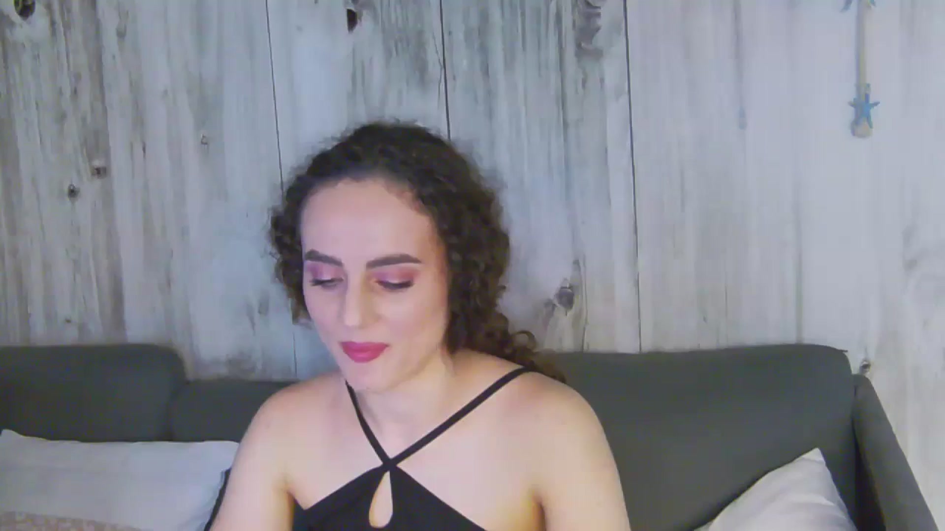 Gallery image thumbnail from LikeSelena's myfreecams stream on, 06/25/2024, 17:11 image 20 of 20