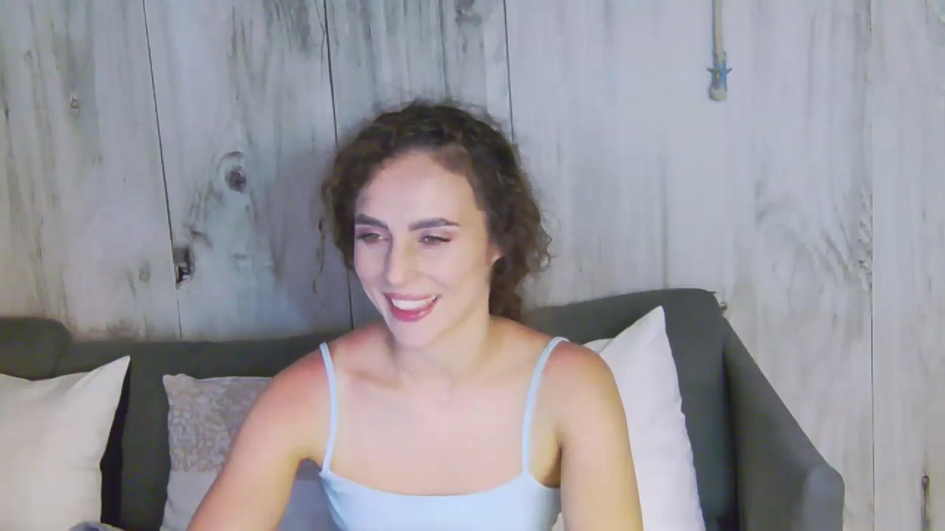 Gallery image thumbnail from LikeSelena's myfreecams stream on, 06/27/2024, 19:25 image 19 of 20