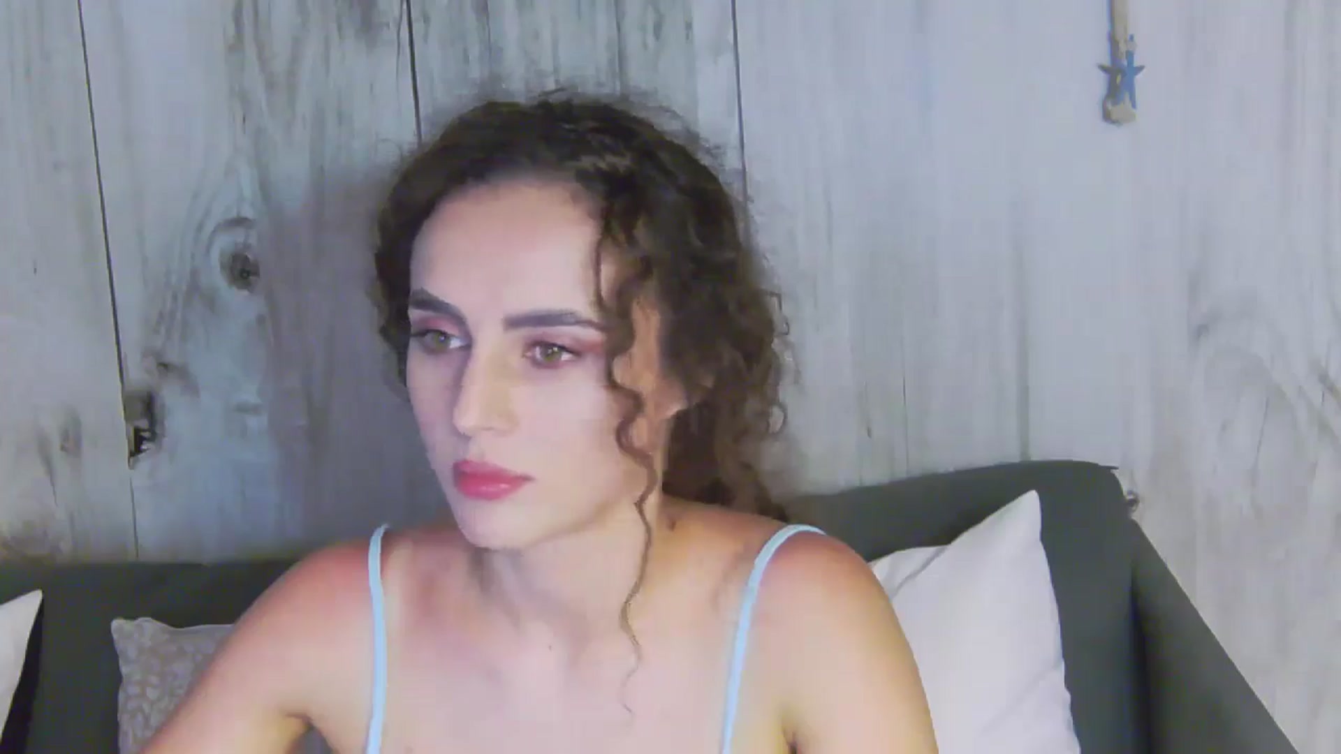 Gallery image thumbnail from LikeSelena's myfreecams stream on, 06/27/2024, 19:25 image 13 of 20