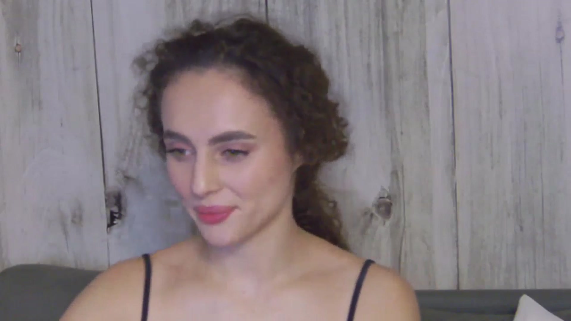 Gallery image thumbnail from LikeSelena's myfreecams stream on, 07/17/2024, 19:28 image 2 of 20