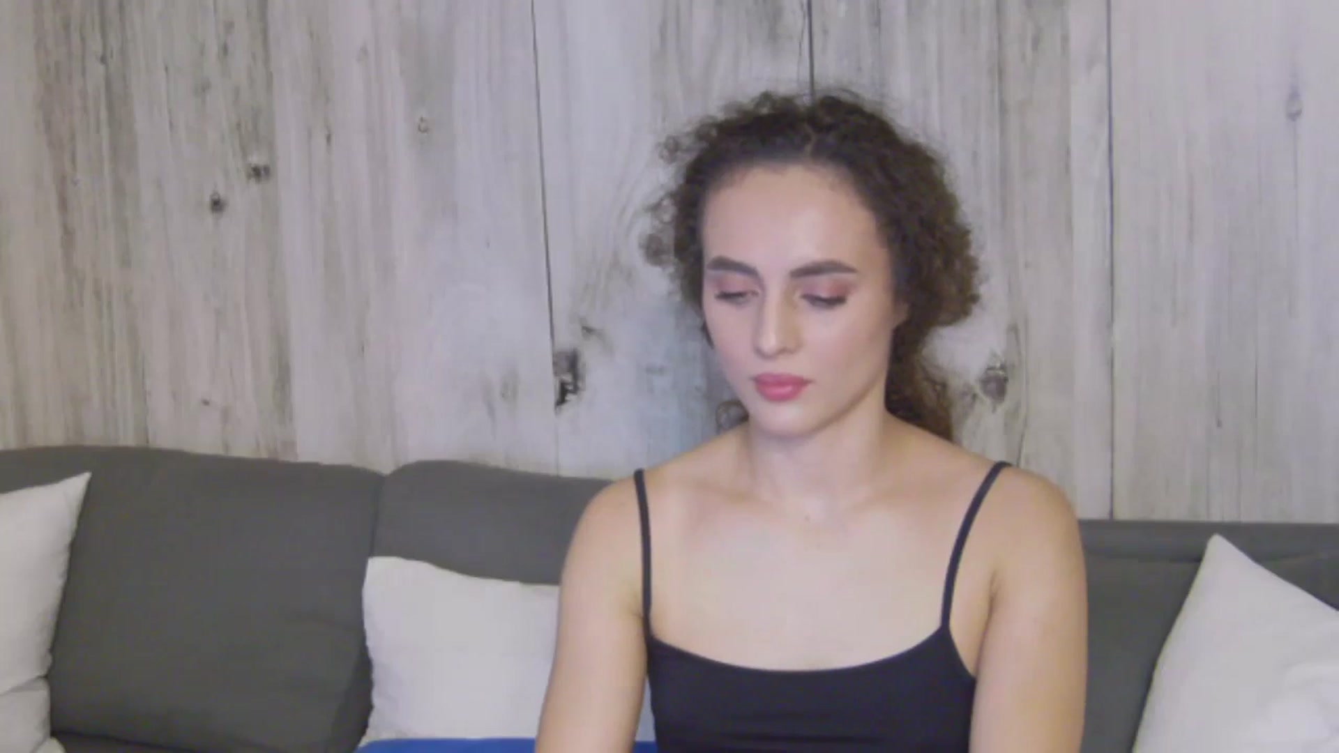 Gallery image thumbnail from LikeSelena's myfreecams stream on, 07/17/2024, 19:28 image 18 of 20