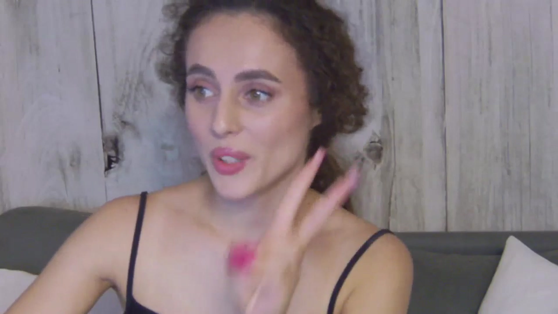 Gallery image thumbnail from LikeSelena's myfreecams stream on, 07/17/2024, 19:28 image 6 of 20