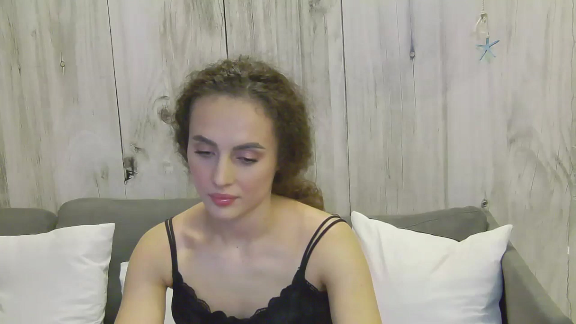 Gallery image thumbnail from LikeSelena's myfreecams stream on, 07/18/2024, 21:54 image 8 of 20