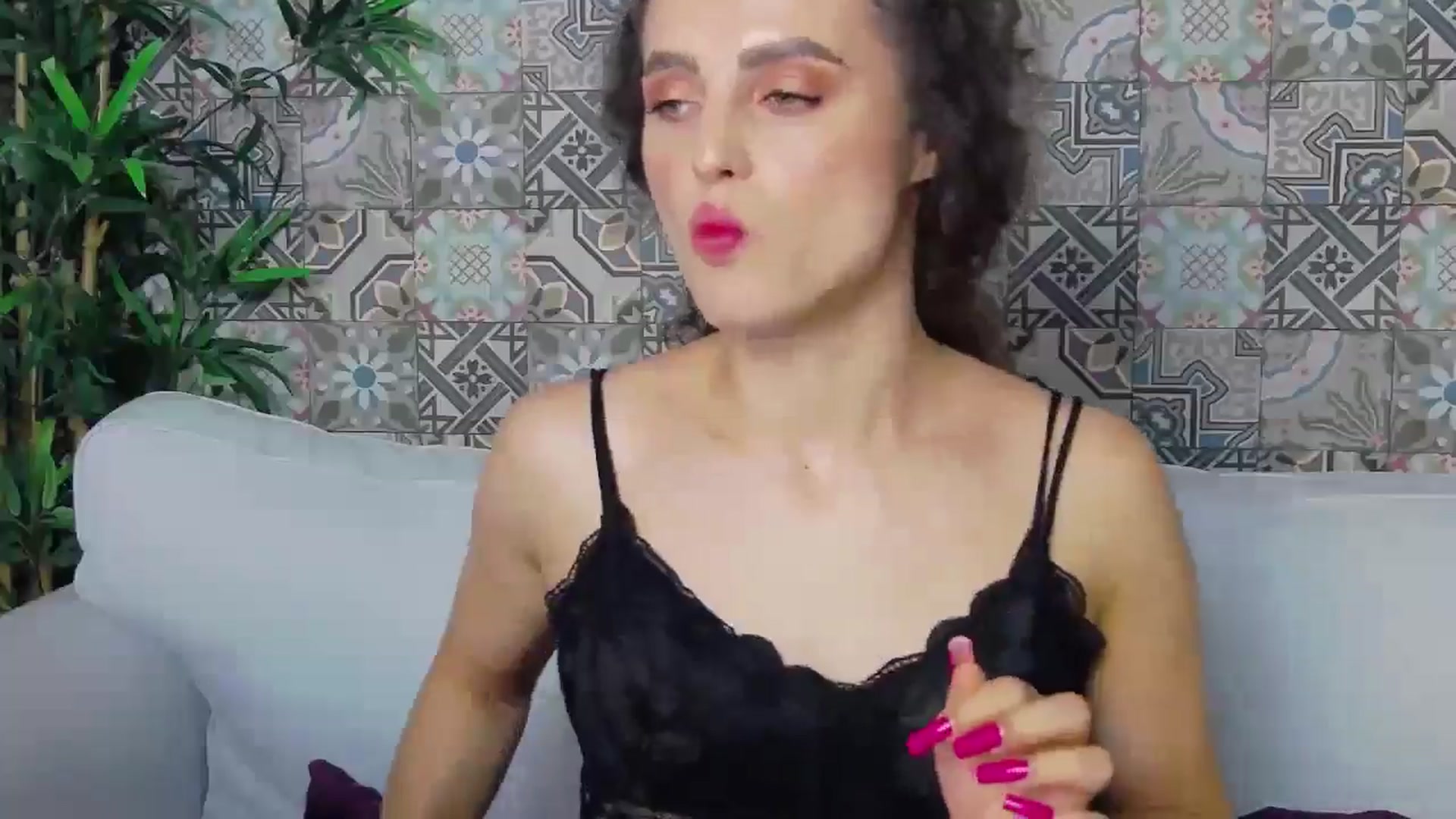 Gallery image thumbnail from LikeSelena's myfreecams stream on, 07/22/2024, 19:48 image 16 of 20